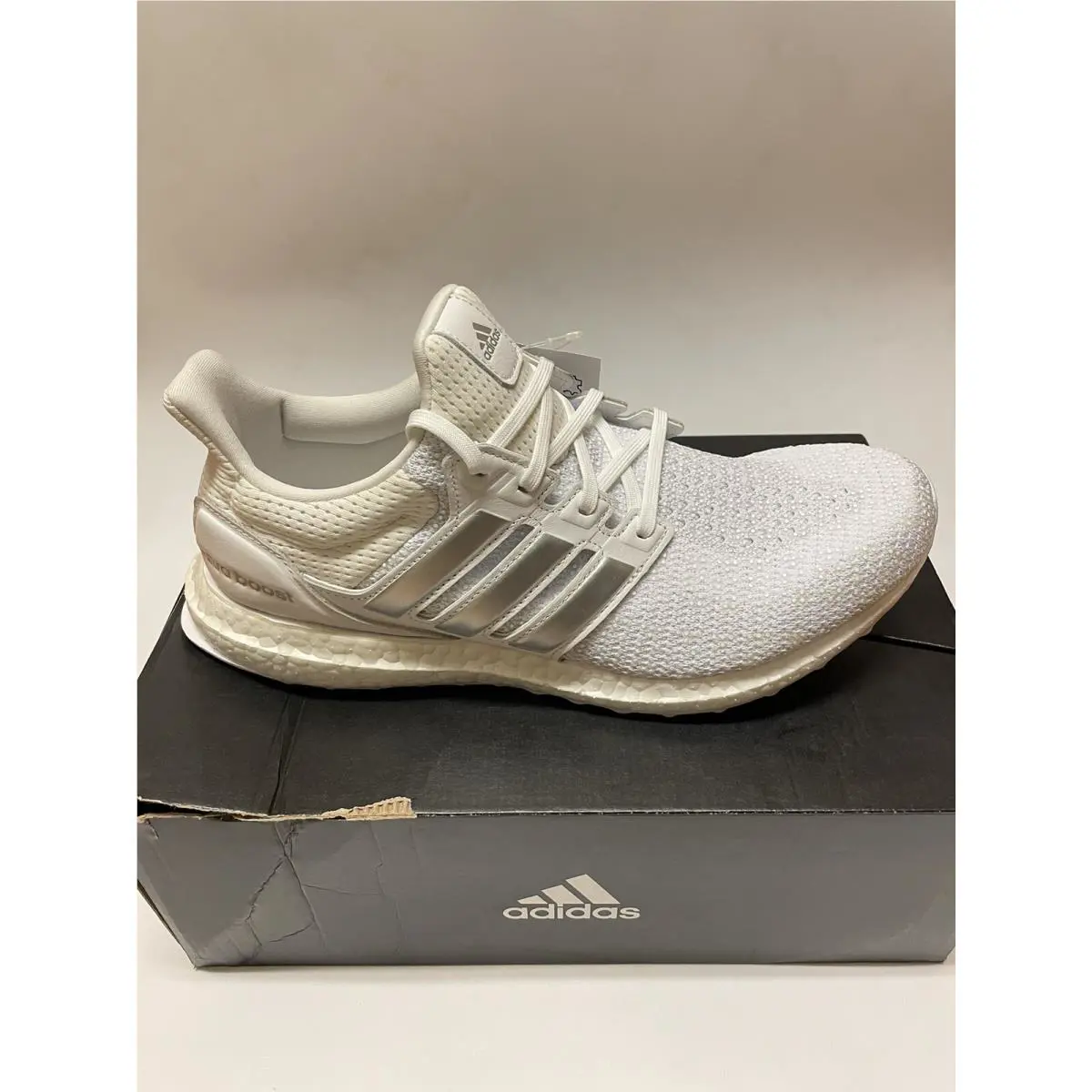 Adidas Ultraboost Dna White Silver Metallic FW8692 Men’s Size 9 US