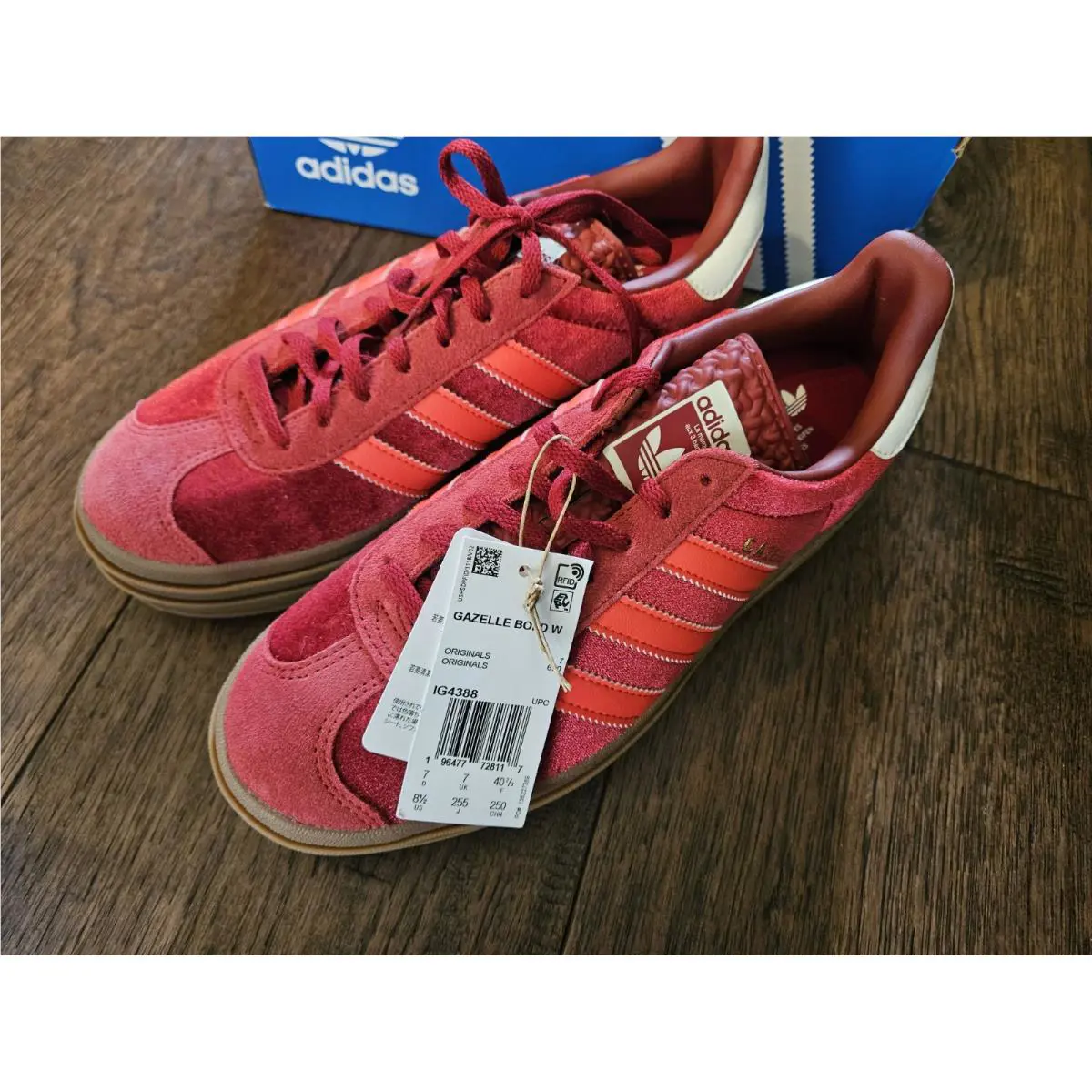 Adidas Women’s Gazelle Bold Platform Sneakers Red/white Size 8.5