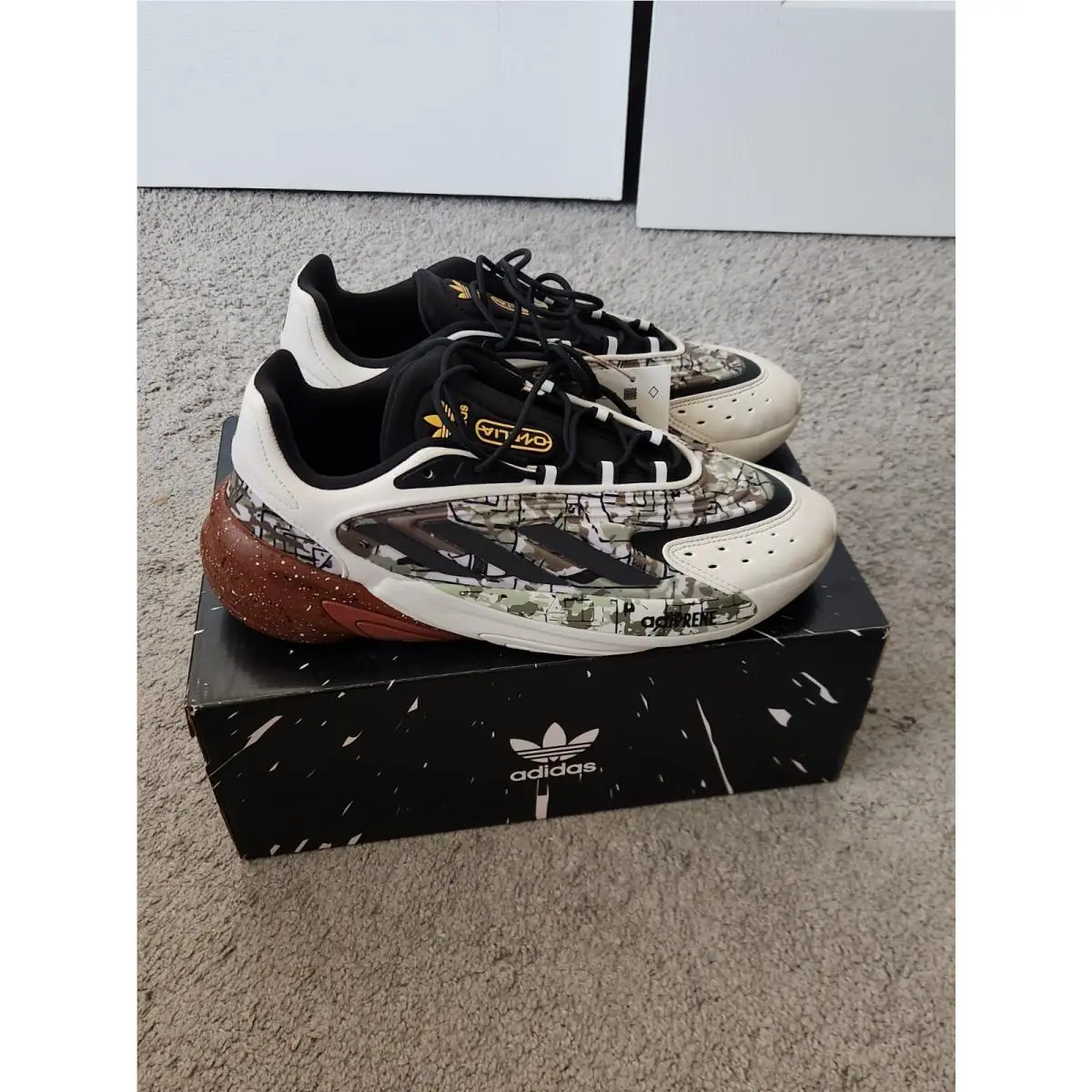 Adidas shoes - Star Wars x adidas Ozelia - GX6802 - Gray 0