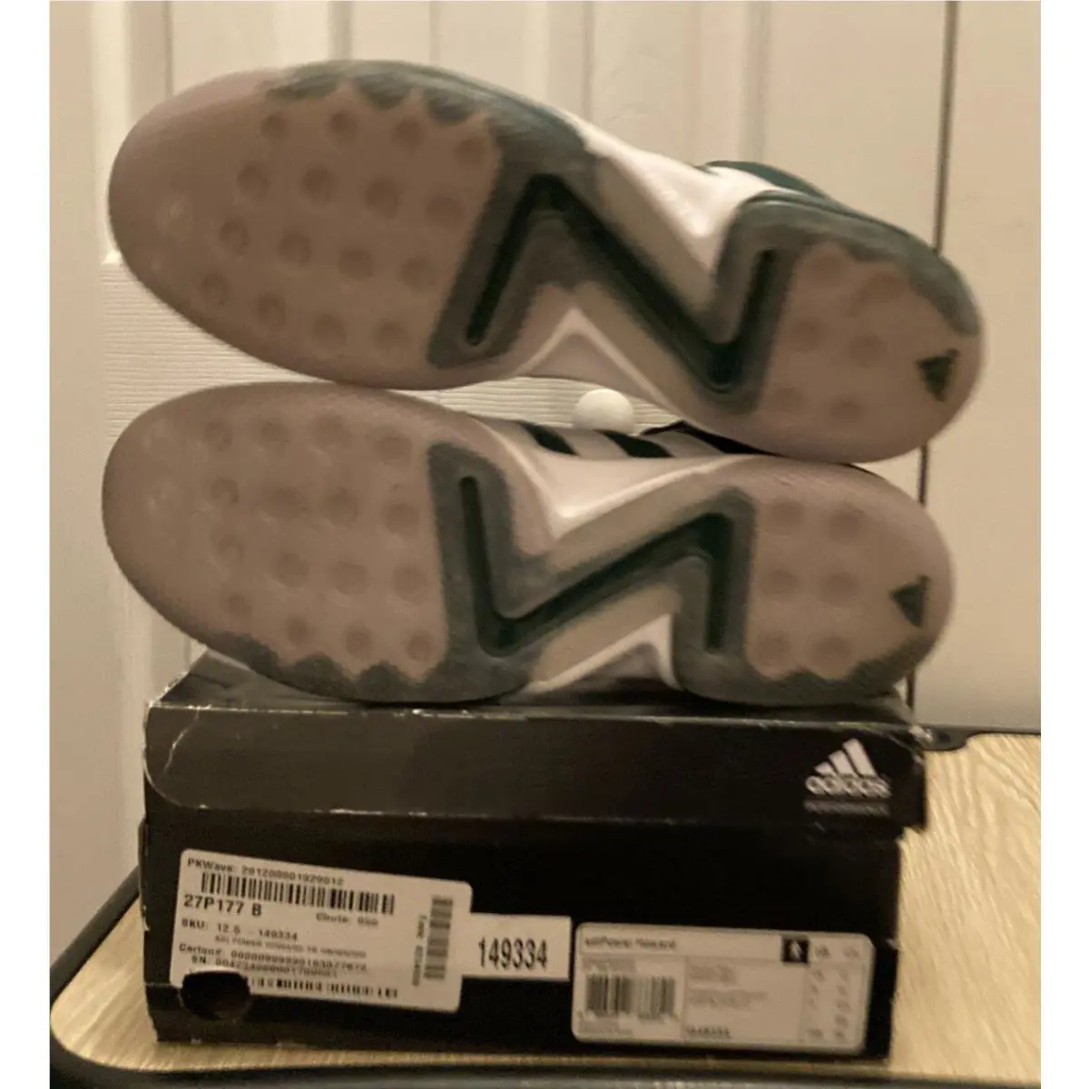 Adidas shoes - adidas adiPower Howard - adiPower Howard - G49334 - Green & White 4