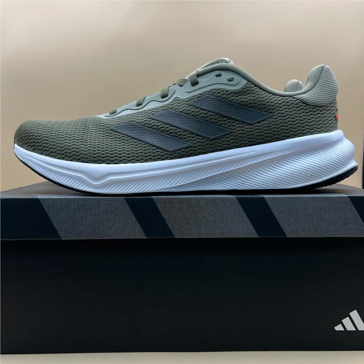 Adidas Response Running Sneakers Athletic Shoes Men`s Size 8.5 Olive Strata