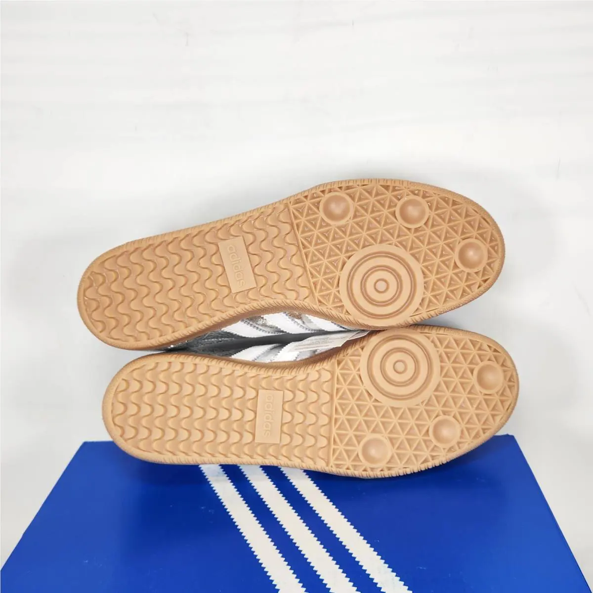 Adidas shoes - adidas Samba - Samba - JR0035 - Silver (UPC: 4067904504597) 3