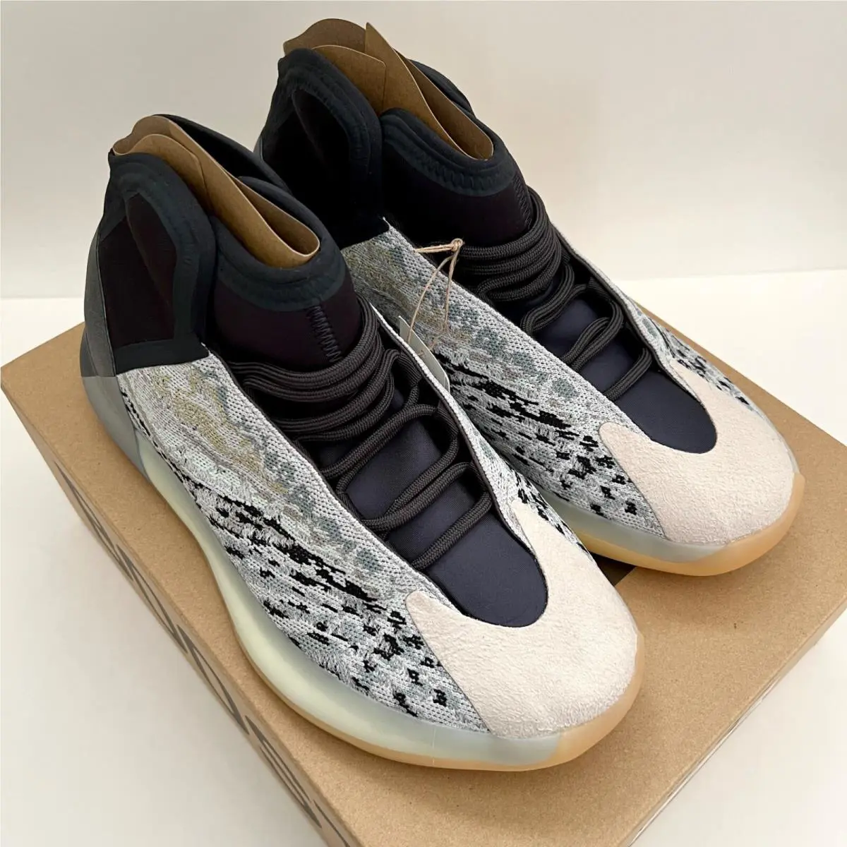Adidas shoes - adidas Yeezy QNTM - Yeezy QNTM - Sea Teal 4