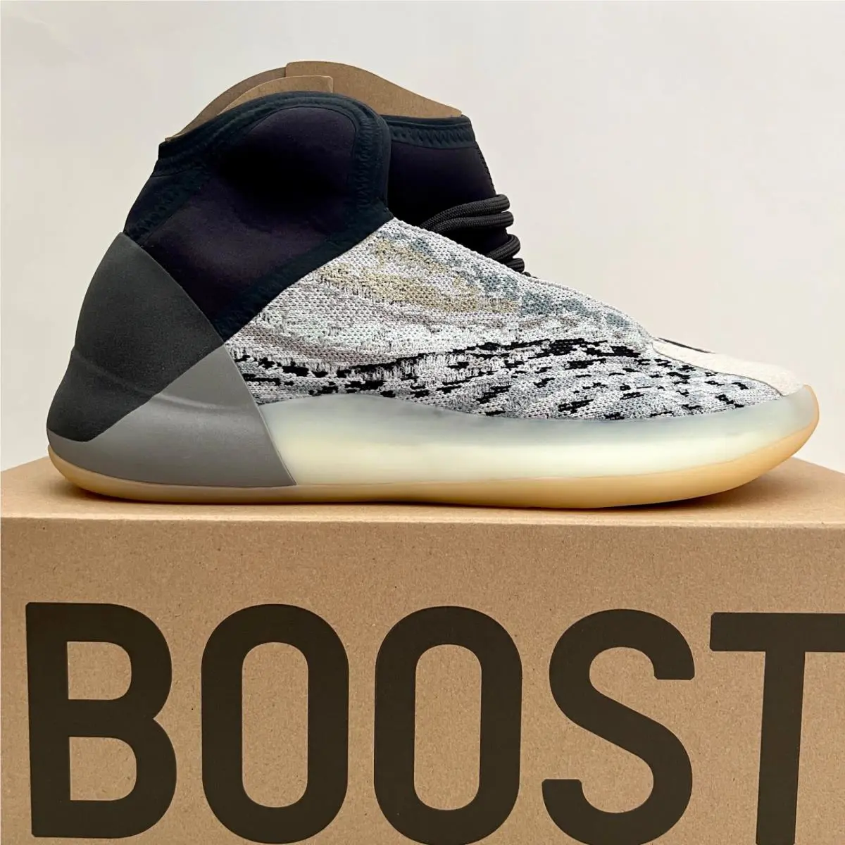 Adidas shoes - adidas Yeezy QNTM - Yeezy QNTM - Sea Teal 2