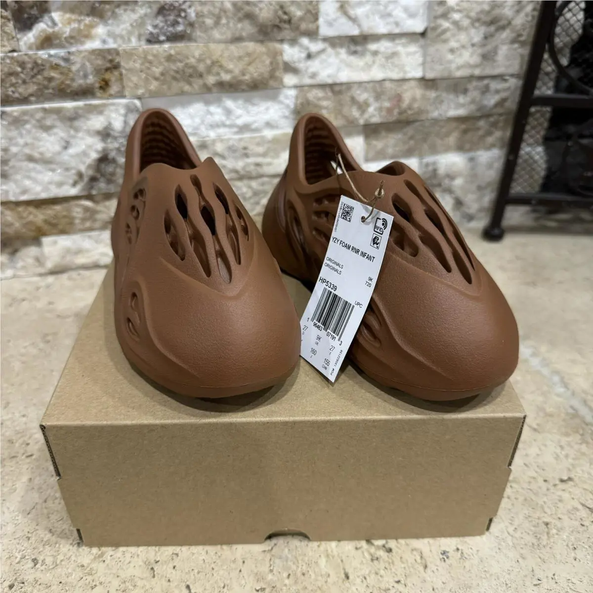 Adidas shoes - clay red 0