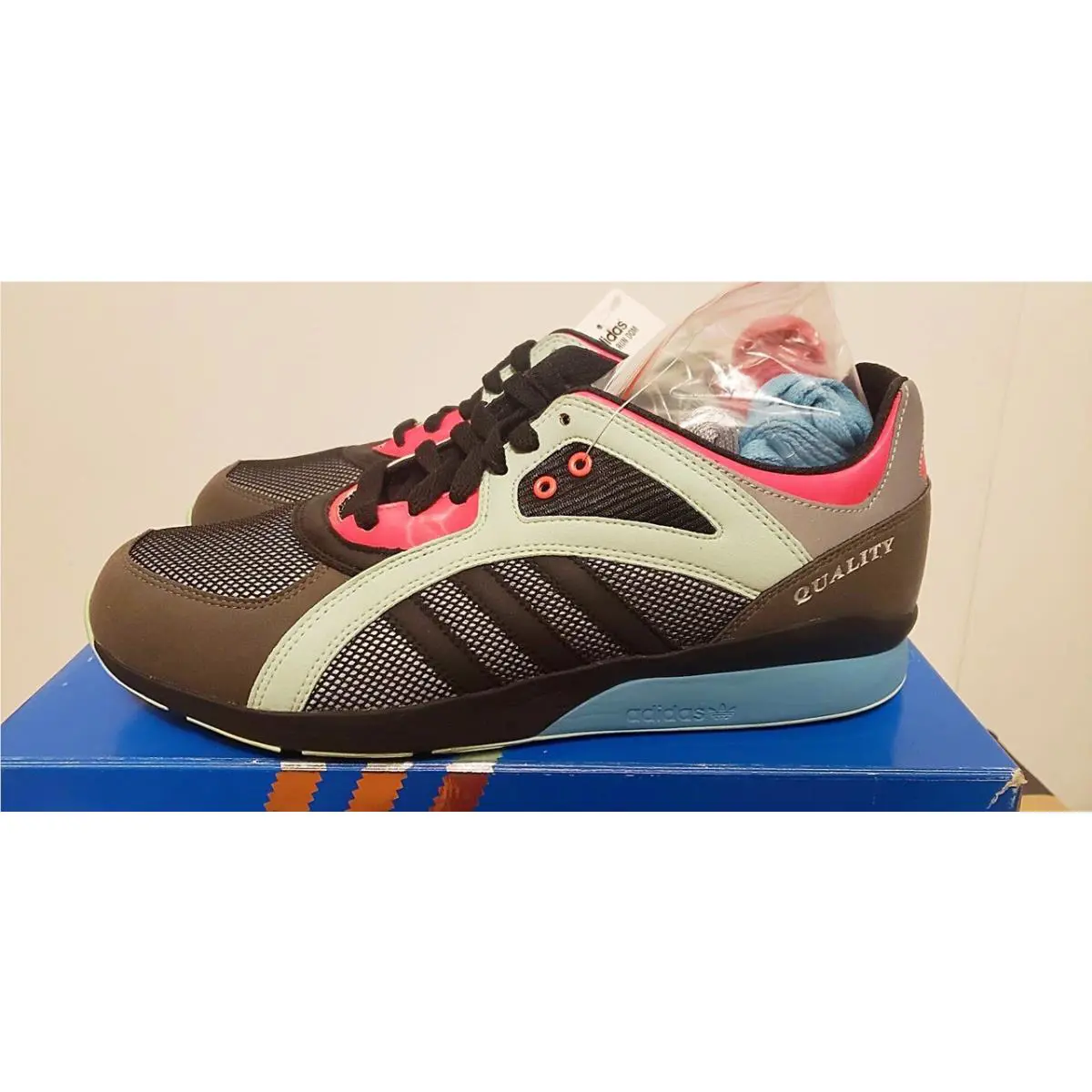 Adidas shoes - Multicolor (UPC: 888169068488) 1