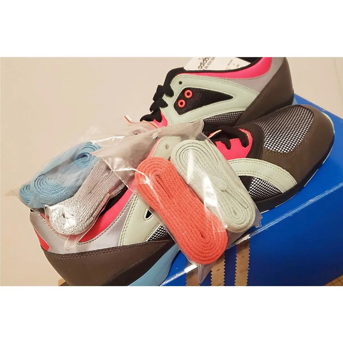 Adidas shoes - Multicolor (UPC: 888169068488) 5