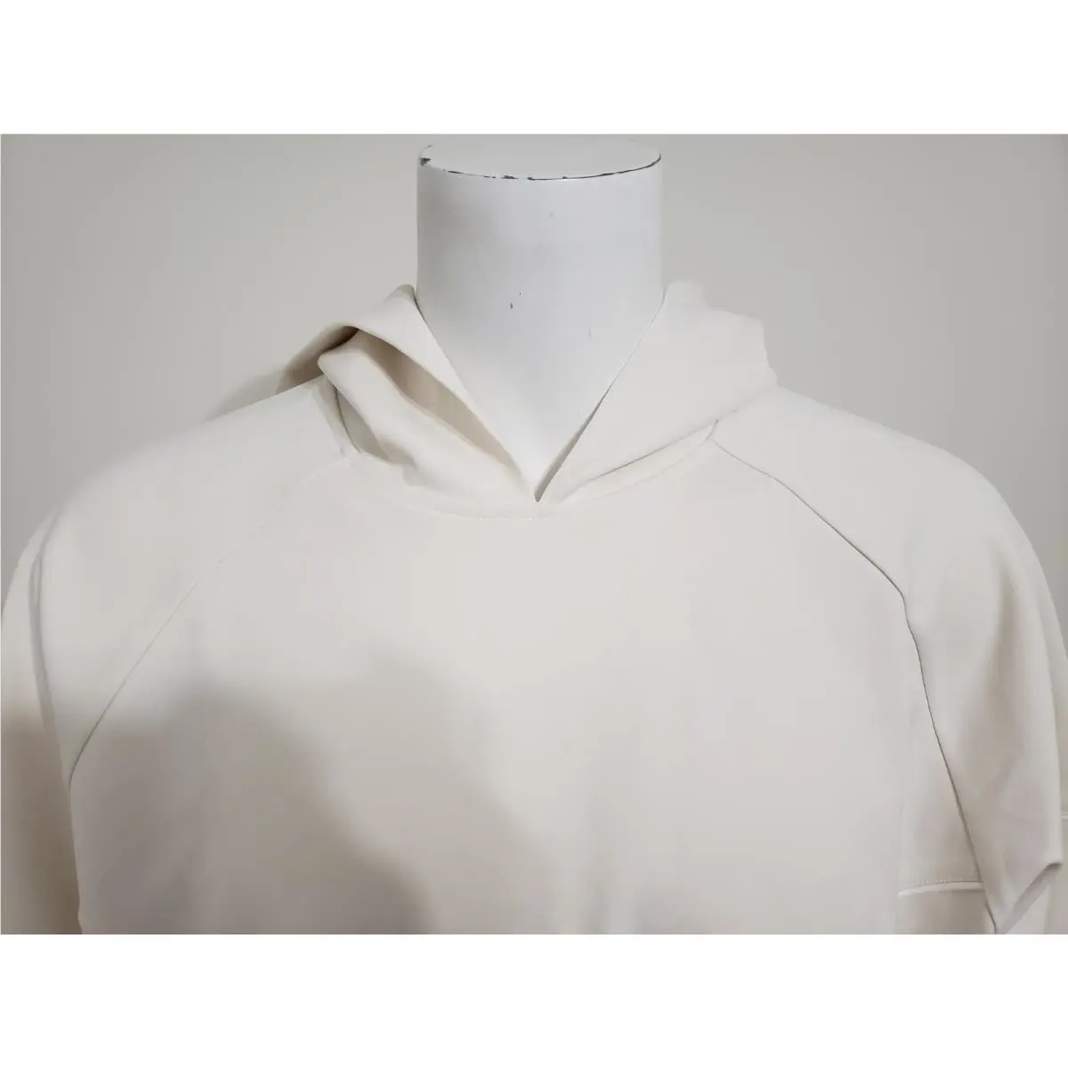 Adidas clothing - White (UPC: 195746809540) 0