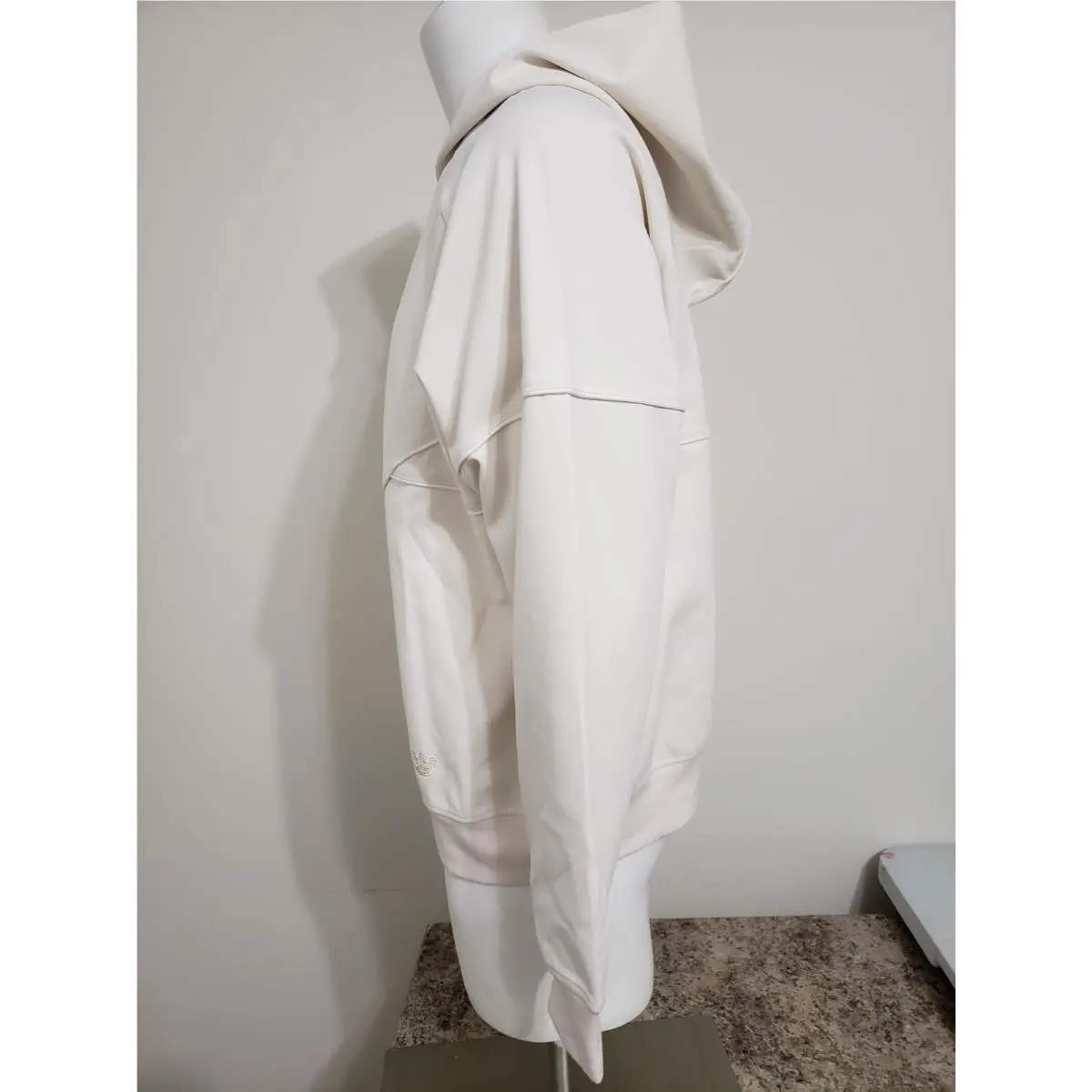 Adidas clothing - White (UPC: 195746809540) 5