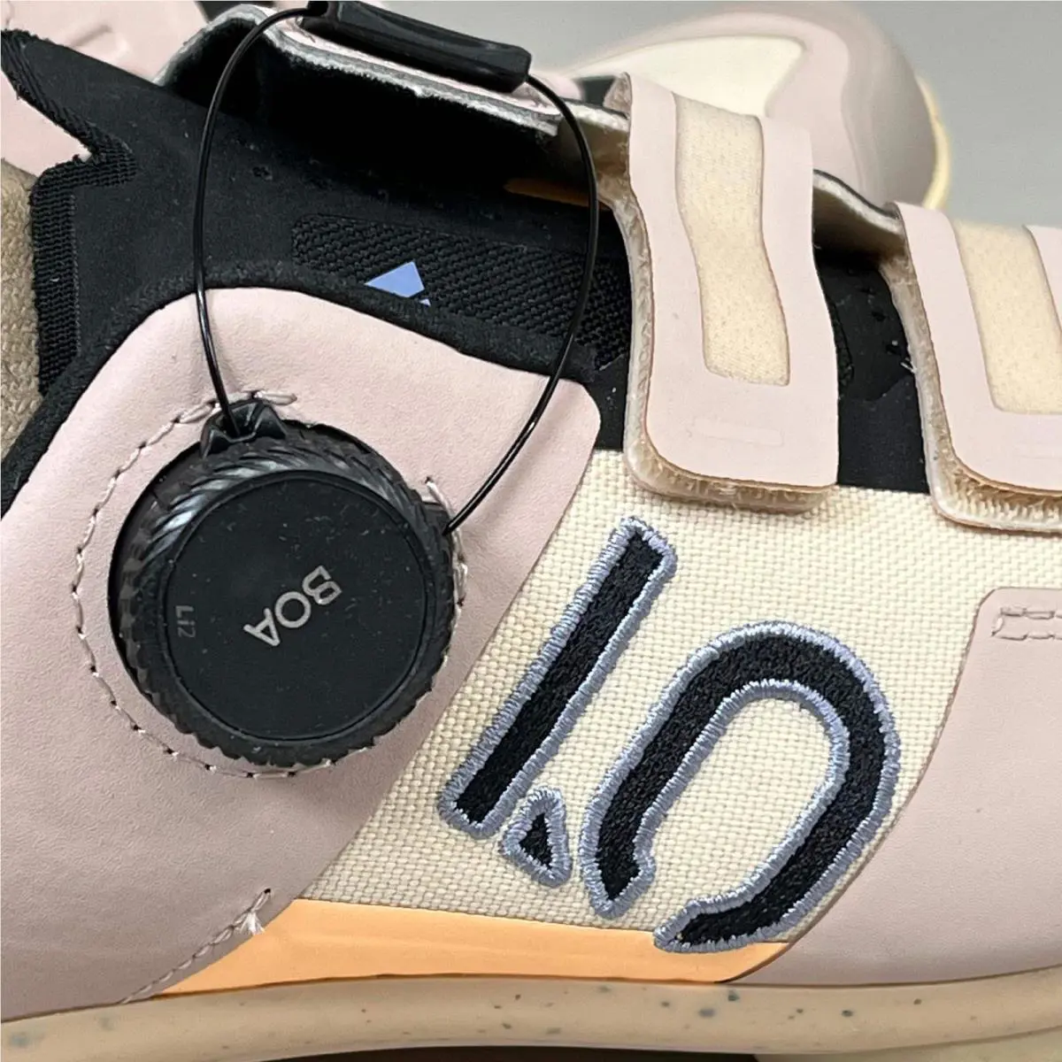 Adidas shoes - HQ6032 - HQ6032 - Tan (UPC: 195748030546) 2