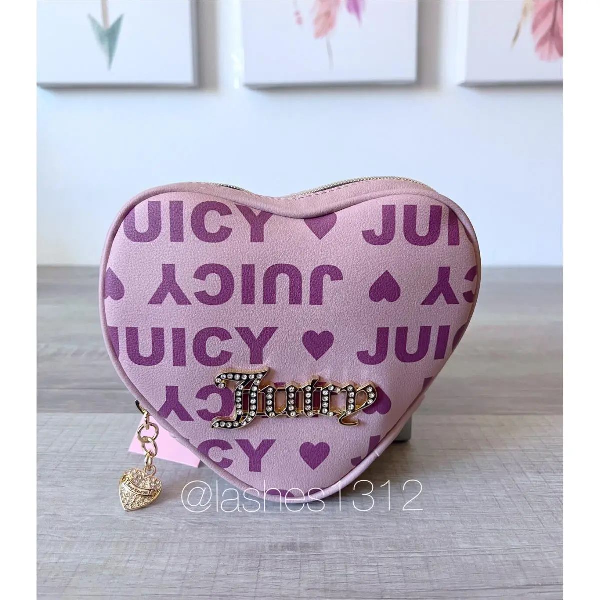 Juicy Couture Bag Fluffy Heart Crossbody Purse - Pink Logo