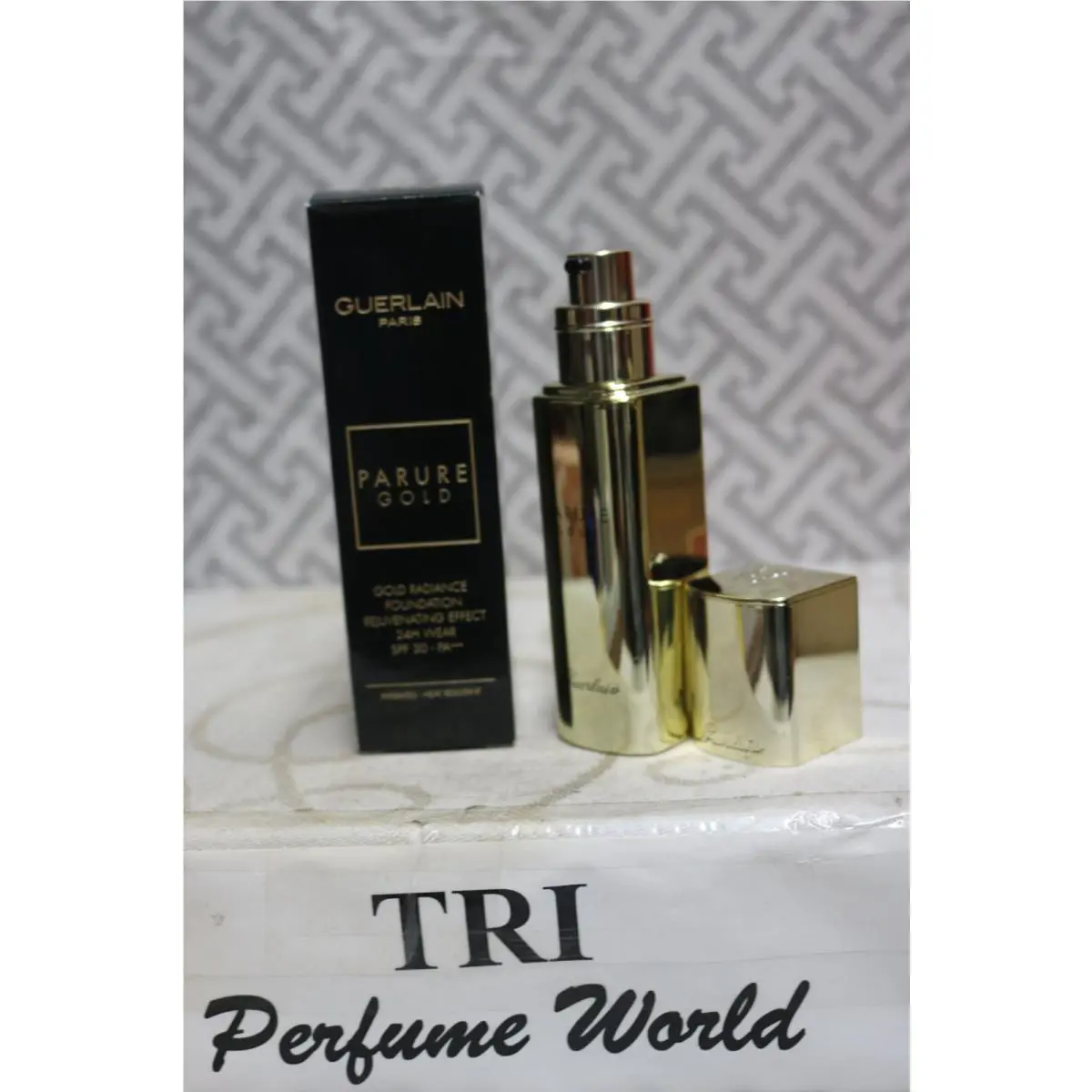 Guerlain Parure Gold Radiance Foundation 24H Wear Spf 30 31 Pale Amber 30 ml