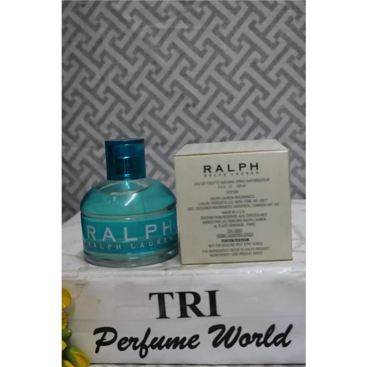 Lauren Eau de Toilette Women Spray 3.4 oz Batch Code 7D111 White Box