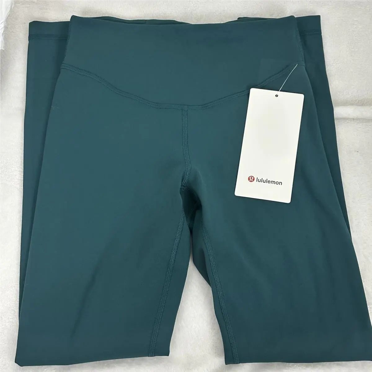 Lululemon clothing - WUNDER UNDER NULU 25