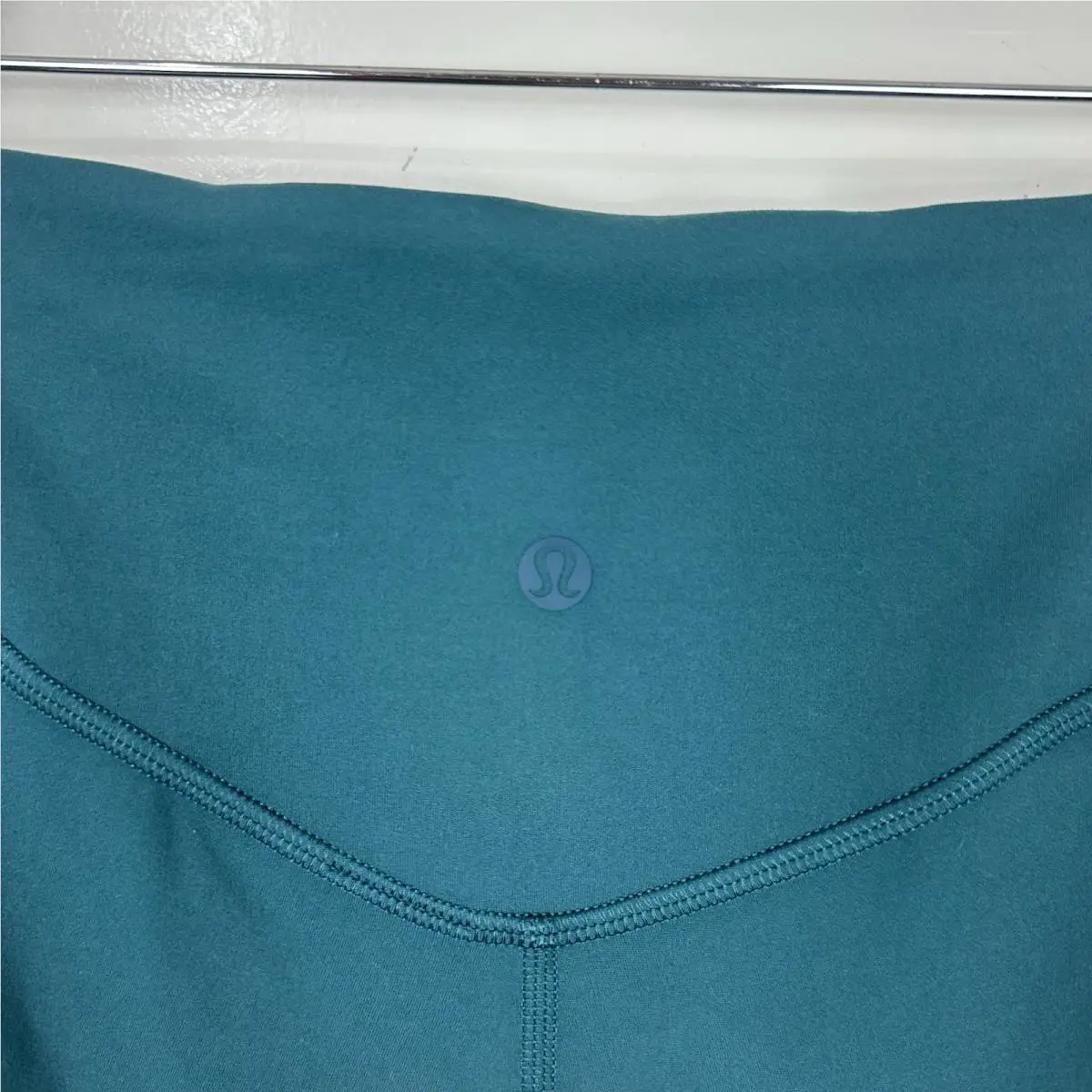 Lululemon clothing - WUNDER UNDER NULU 25