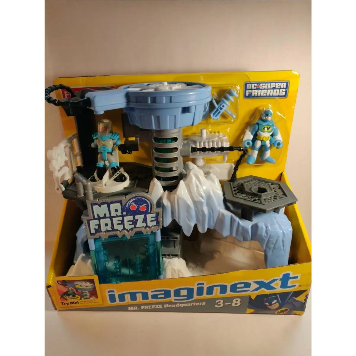 Imaginext DC Super Friends Mr. Freeze Headquarters CosBman751
