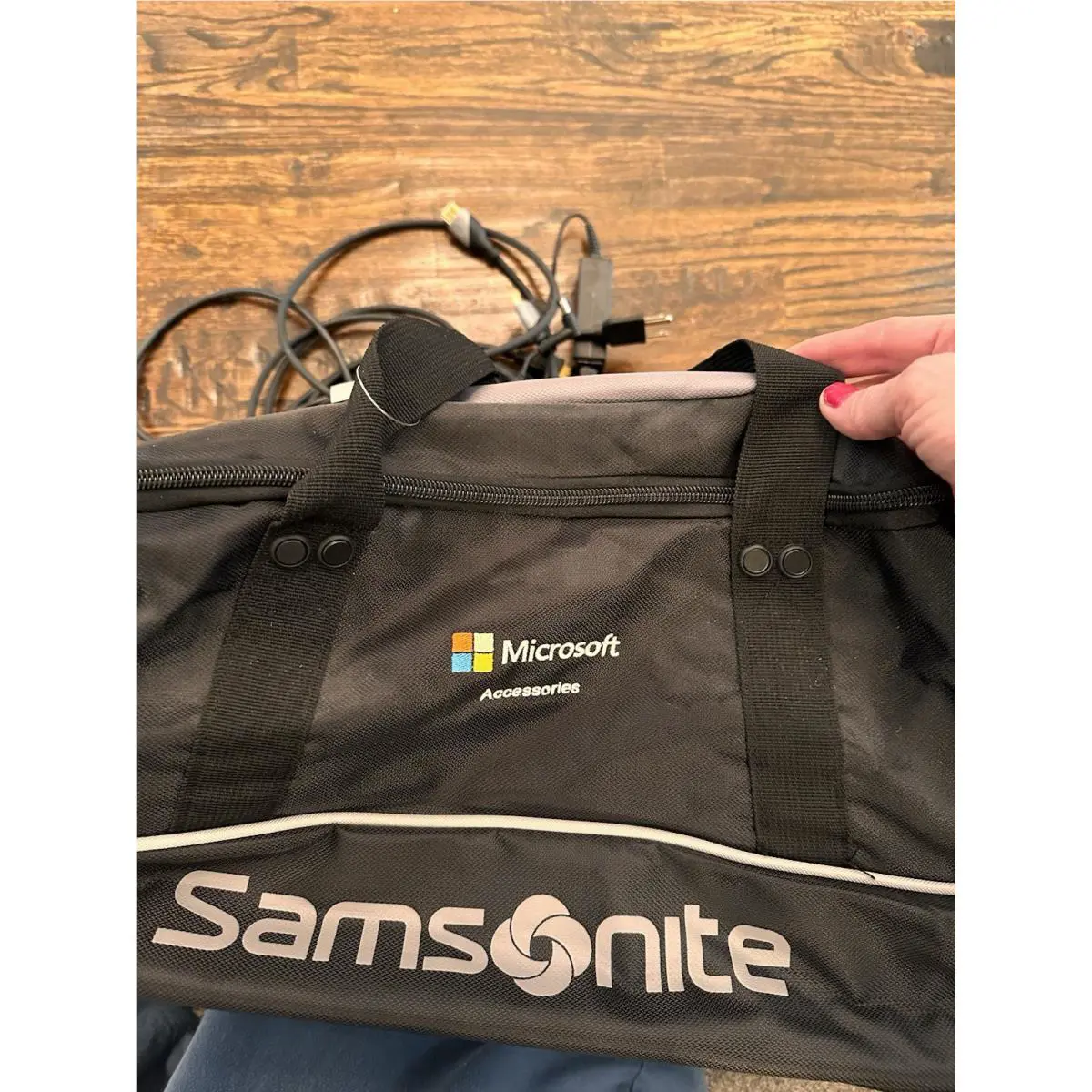 Samsonite Microsoft Black /gray Andante 22 Wheeled Duffel Bag/carry On
