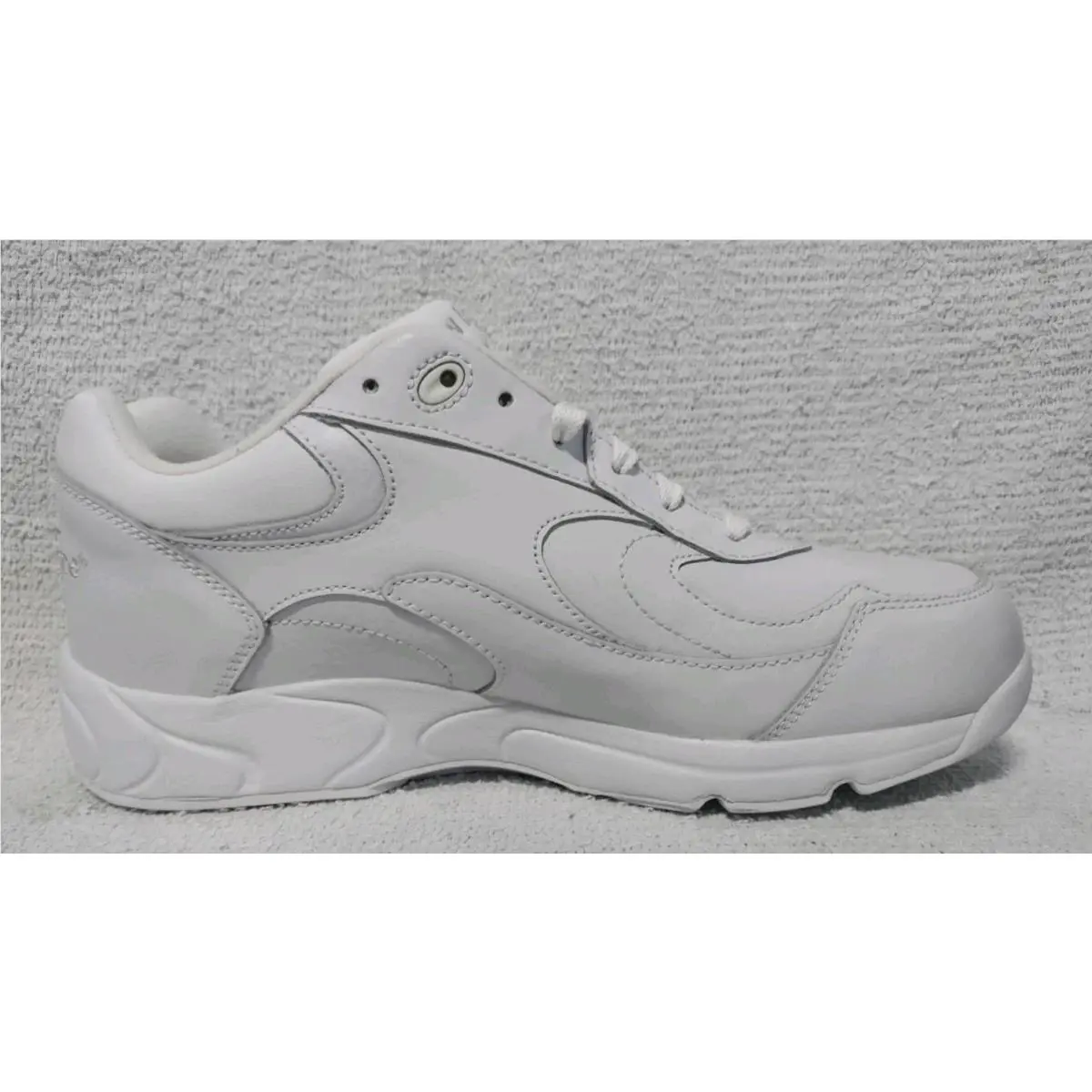 New Balance shoes - New Balance 572 - MW572WT - White (UPC: 613860420200) 5