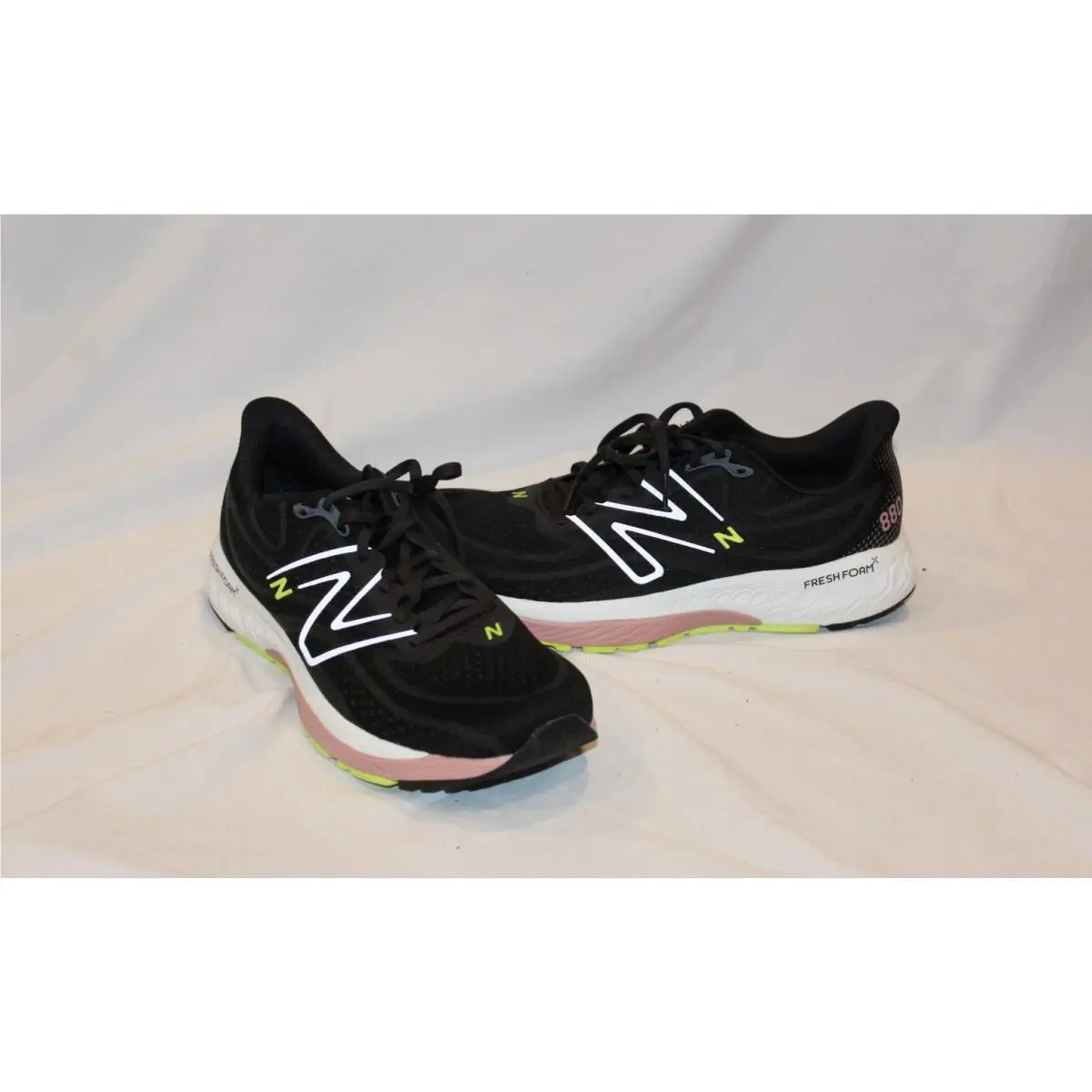 New Balance Women`s 880V13 Running Athletic Sneaker Black White Pink New 11