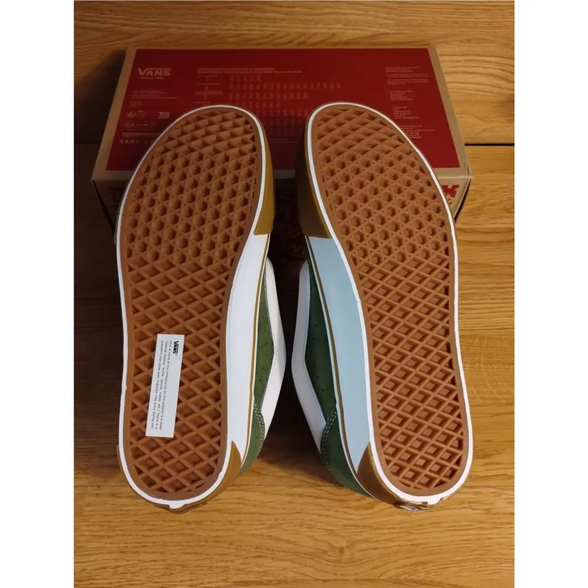 Vans shoes - VANS Knu Skool - Knu Skool - VN000CRPOLV - Green 8