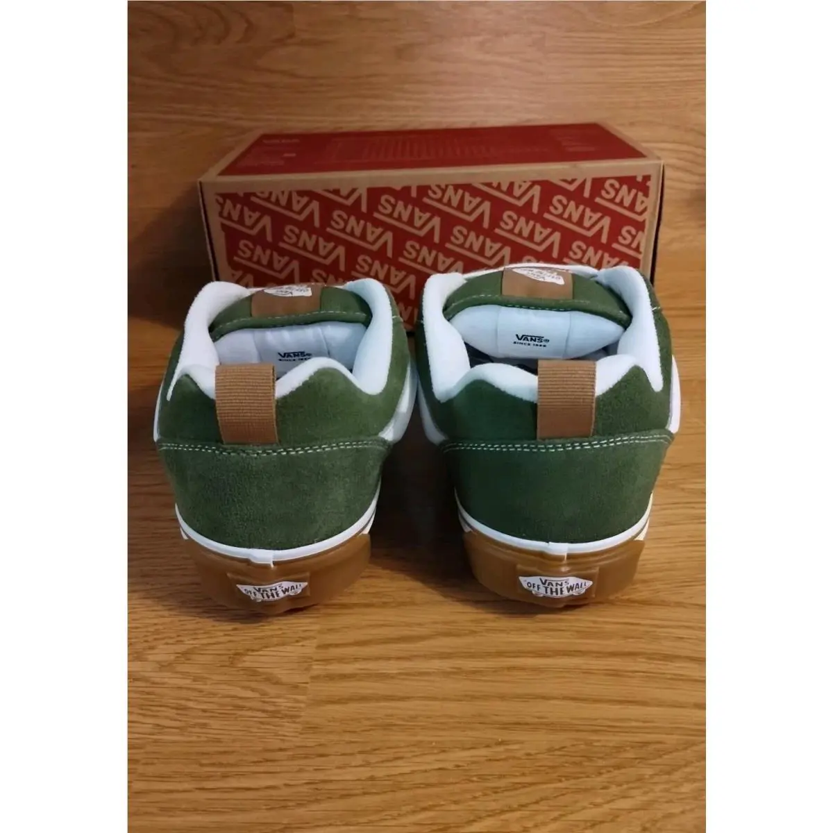 Vans shoes - VANS Knu Skool - Knu Skool - VN000CRPOLV - Green 3