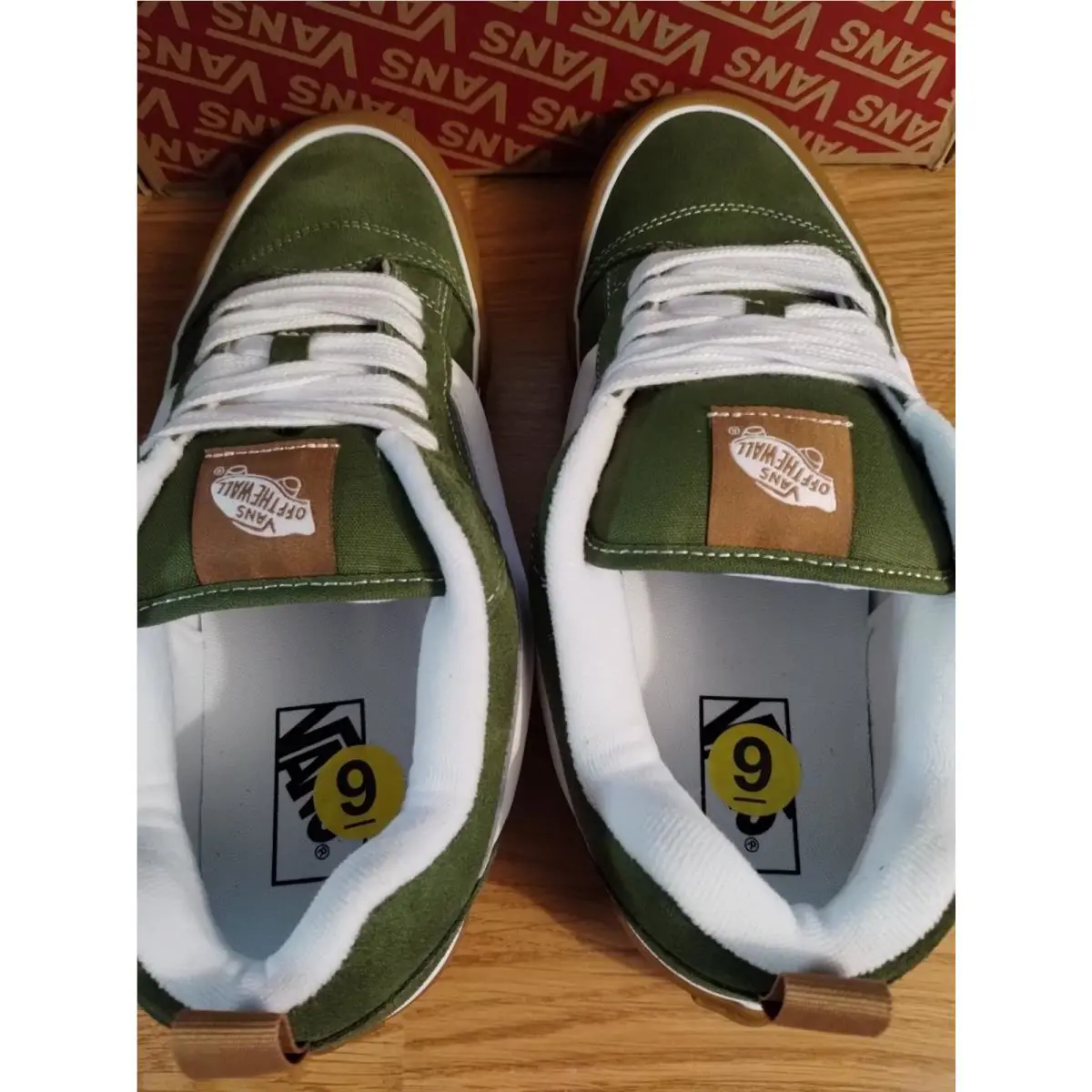 Vans shoes - VANS Knu Skool - Knu Skool - VN000CRPOLV - Green 4