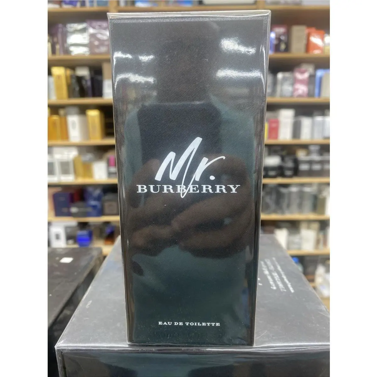 Mr. Burberry by Burberry 5.0 oz / 150 ml Eau de Toilette Spray For Men