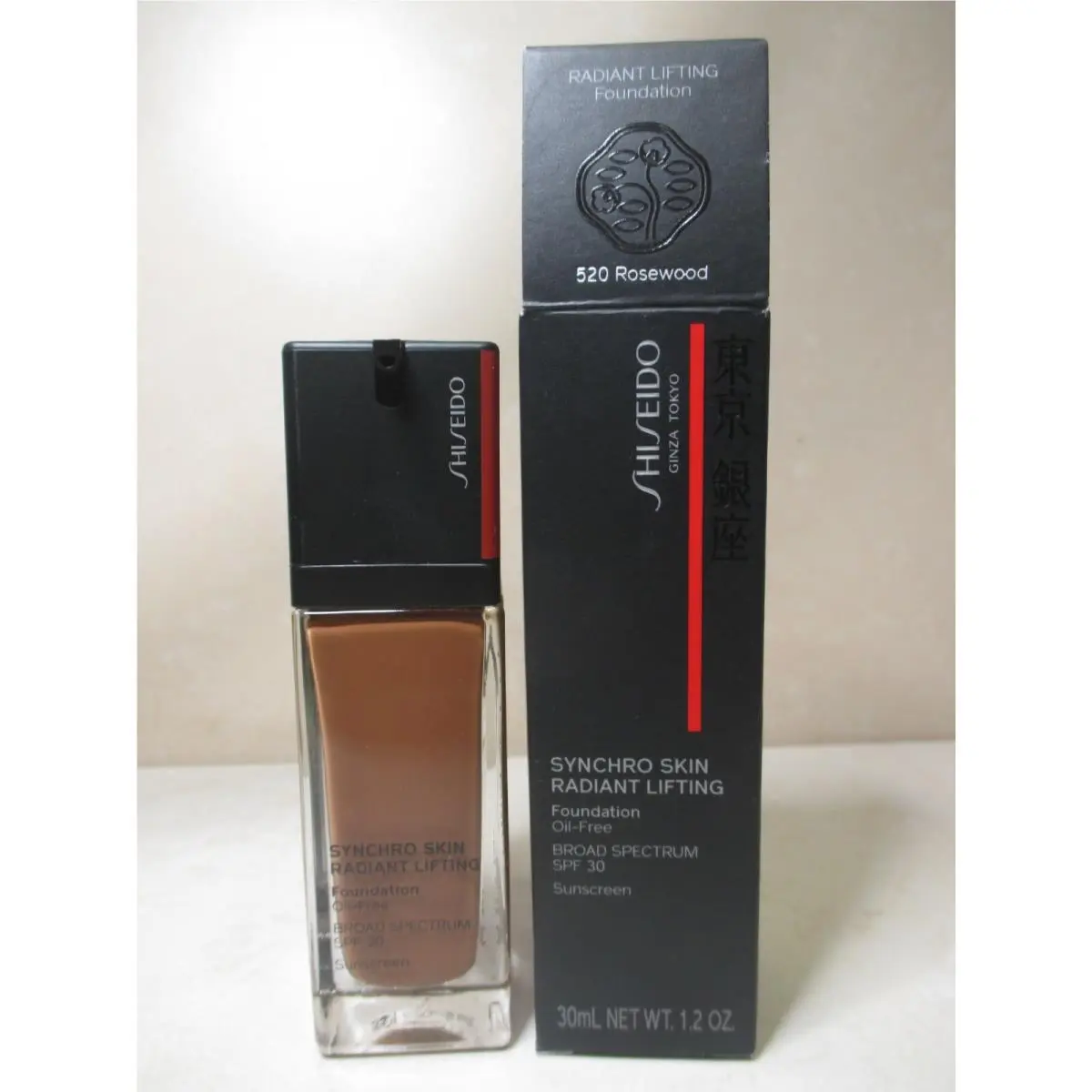 Synchro Skin Radiant Lifting Oilfree Foundation 520Rosewood SPF30 1.2oz by Shiseido