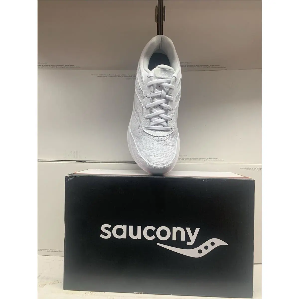 Saucony shoes - Saucony Echelon - Echelon - S40209-1 - White 2