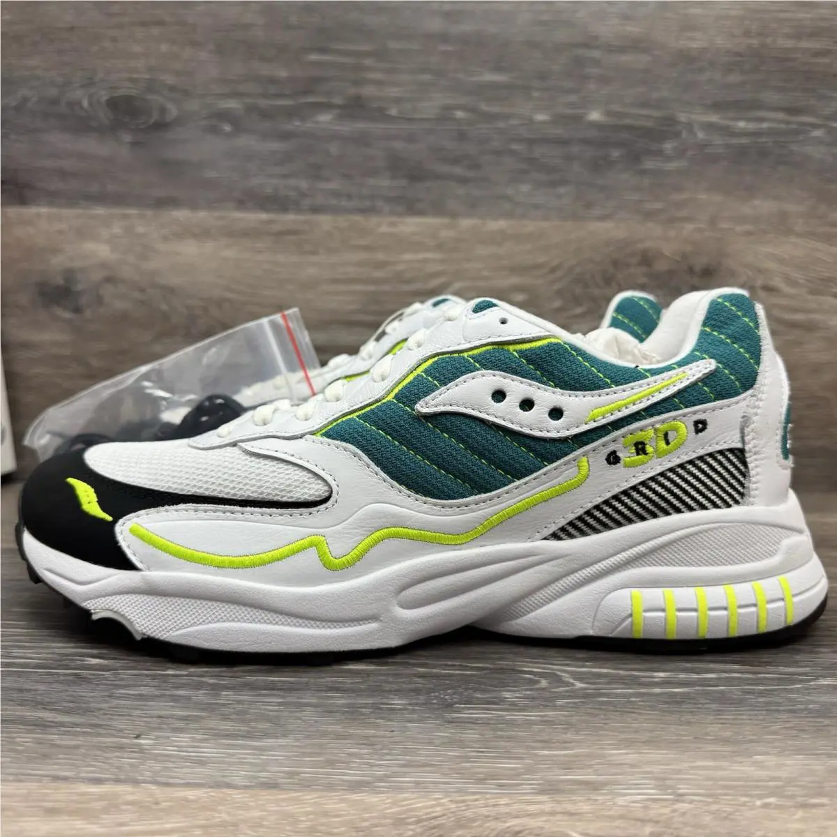 Saucony shoes - Saucony 3D Grid Hurricane - Grid Hurricane - S70646-1 - White 7