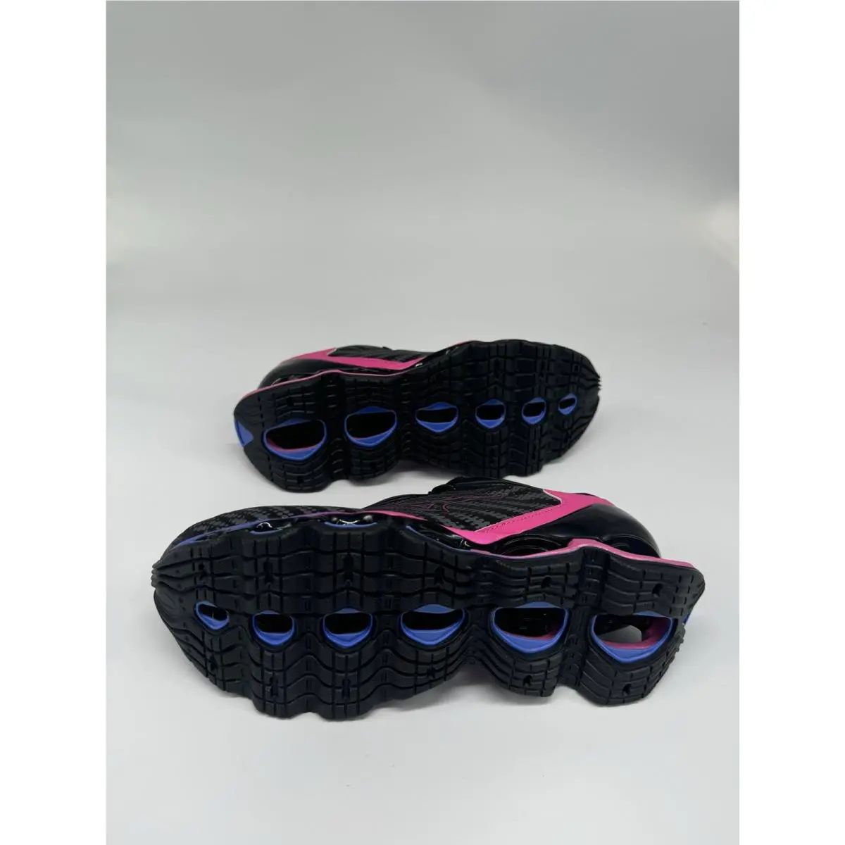 Mizuno shoes - WAVE PROPHECY 12 - WAVE PROPHECY - Black,pink and Blue 5