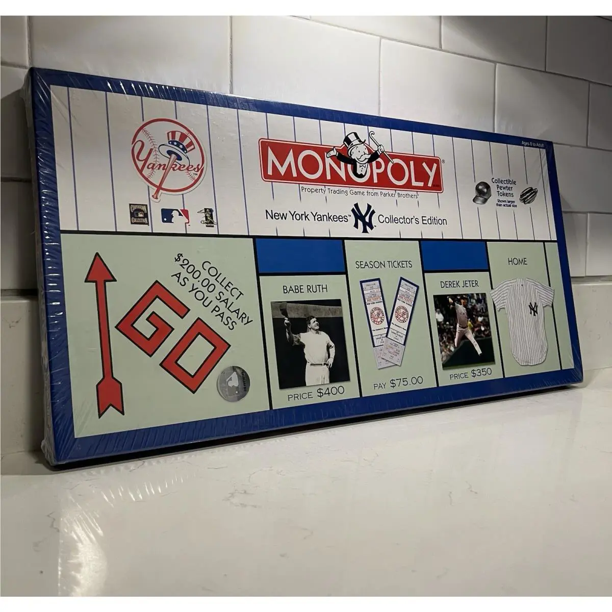 Monopoly Board Game York Yankees Collector`s Edition