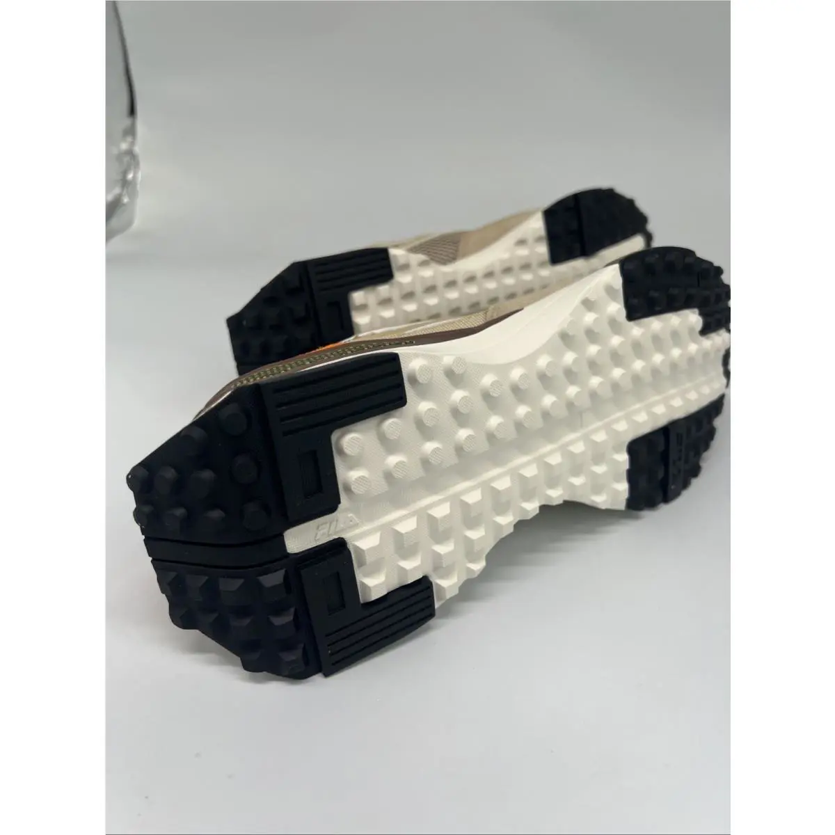 Fila shoes - Fila Rapidride-Heatfiber - 1RM02665-050 - Goat /spha (UPC: 0196447672259) 5