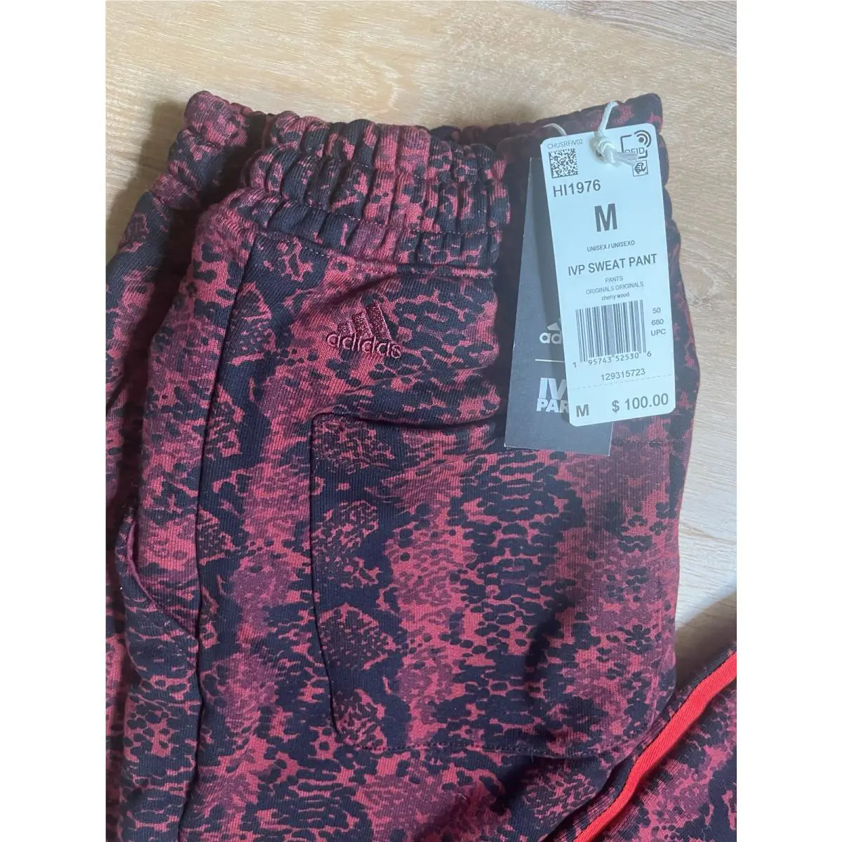 Adidas clothing - Red 2