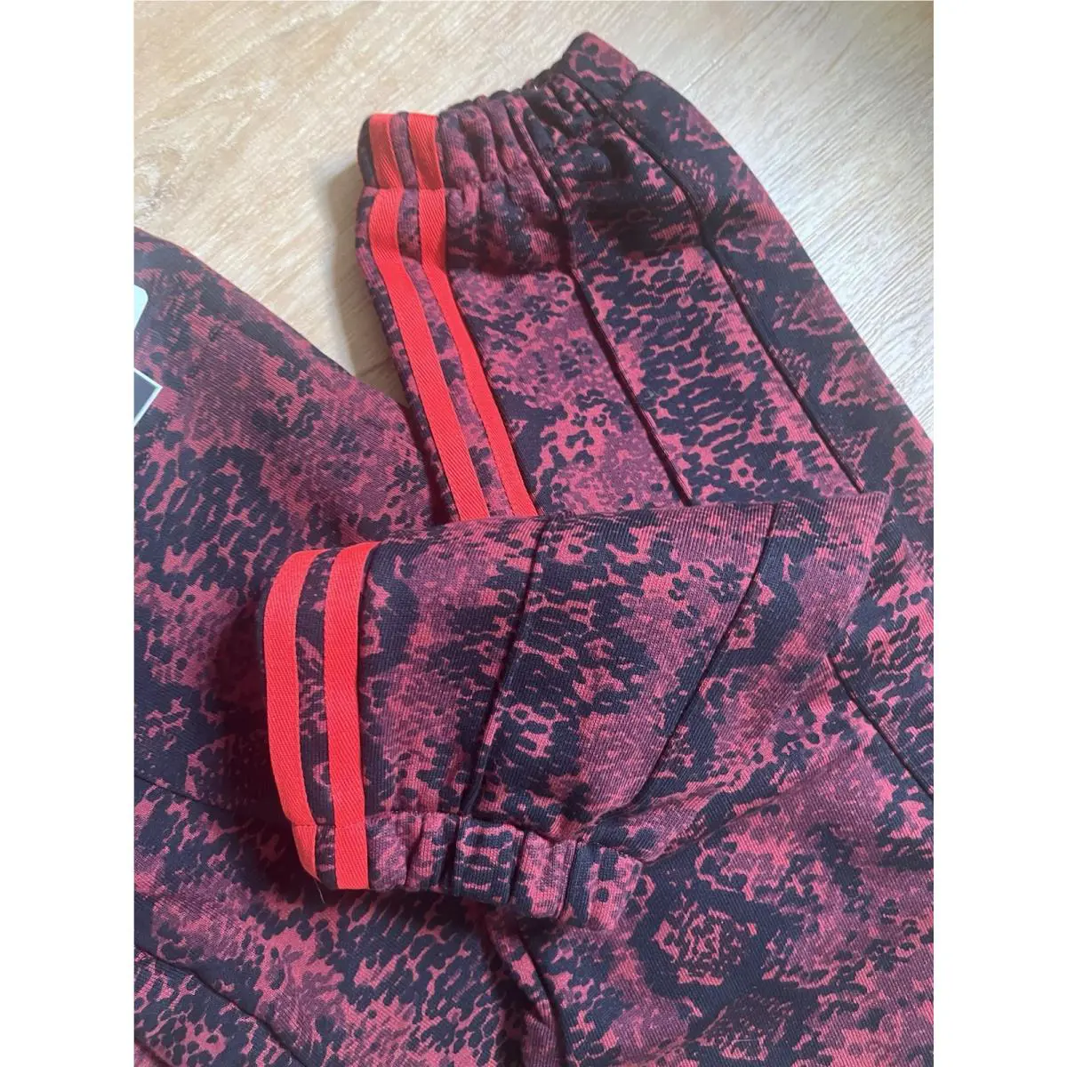 Adidas clothing - Red 4