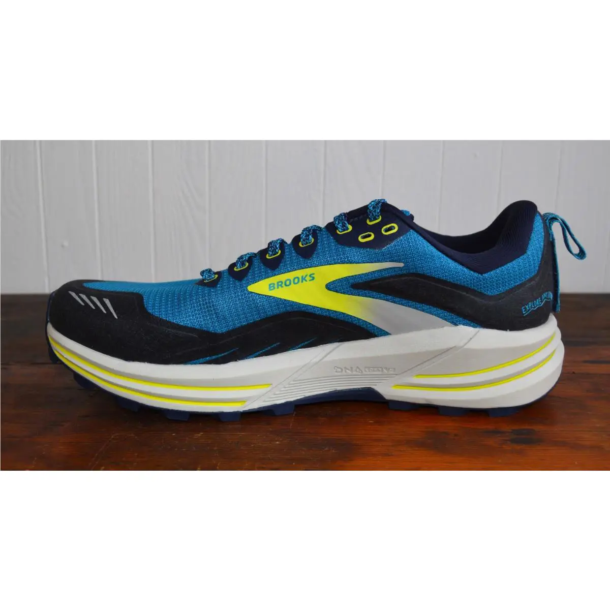 Brooks shoes - Brooks Cascadia 16 - Cascadia - Blue 2