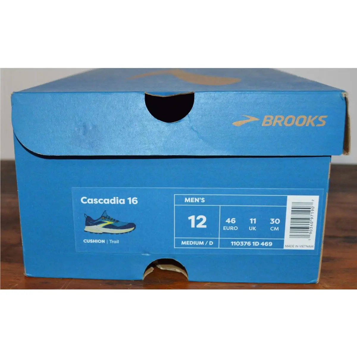 Brooks shoes - Brooks Cascadia 16 - Cascadia - Blue 1