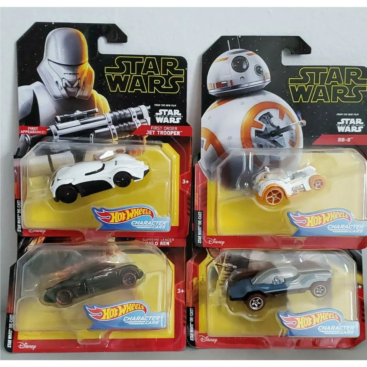 Hot Wheels Star Wars 2017 Character Cars Jet Trooper Mandalorian BB8 Kylo Ren