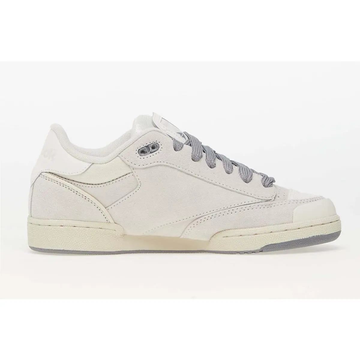 Reebok shoes - Chalk/Alabas/Pugry5 7