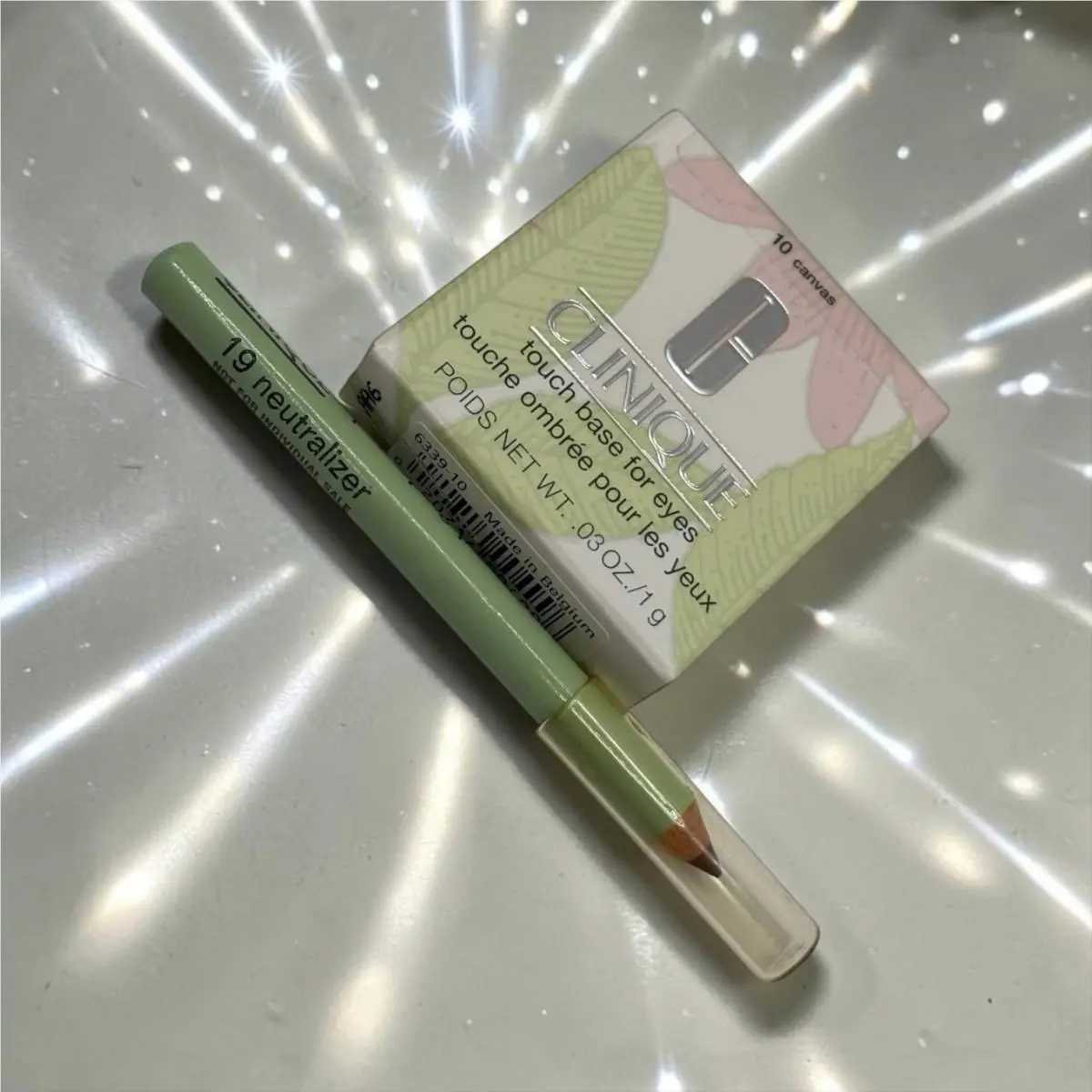 Clinique Lip-shaping Lipliner Pencil 19 Neutralizer .8g/.03 oz Sample Size Nos