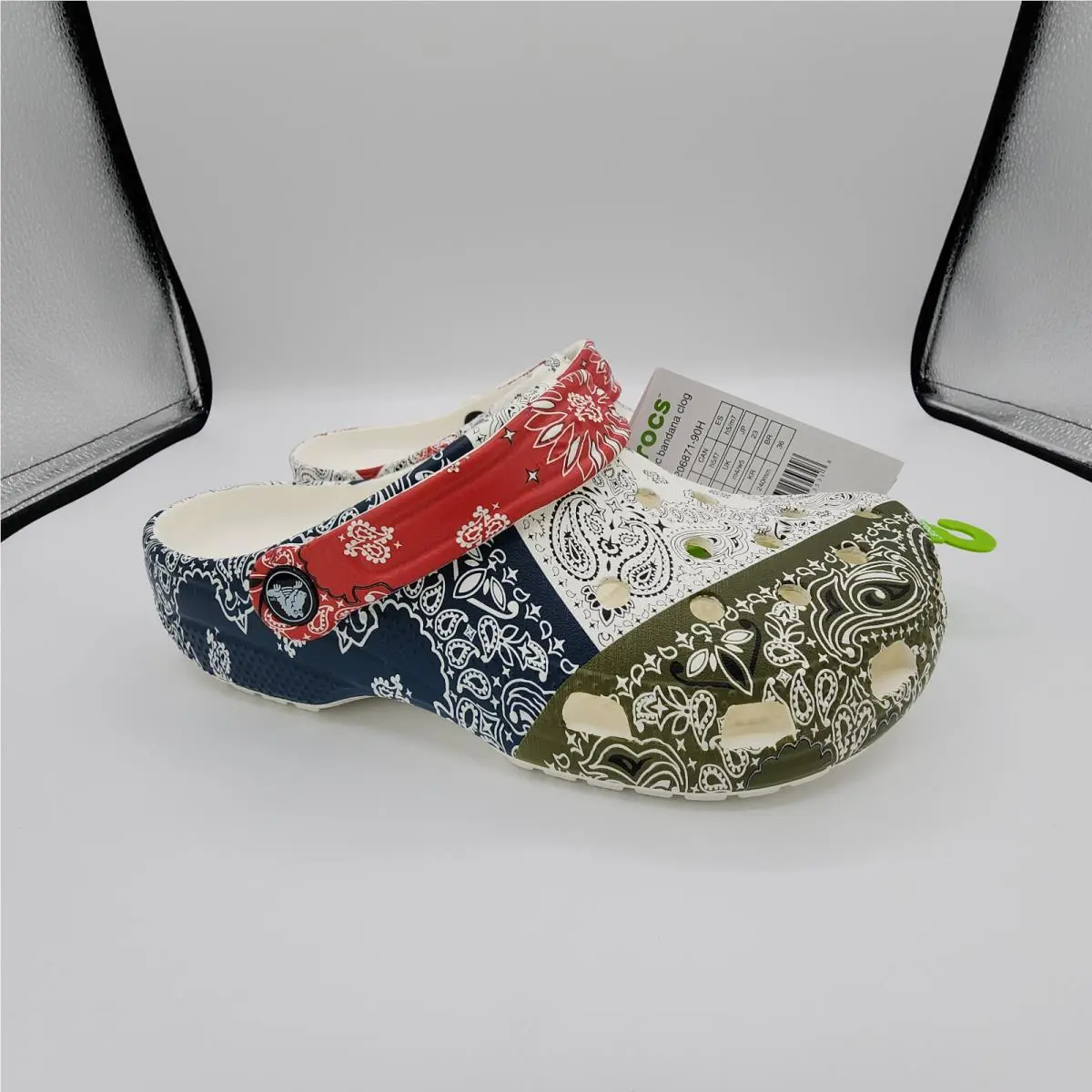 Crocs shoes - Crocs Classic Clog - Classic Clog - 206871 - Multicolor (UPC: 196265135301) 0