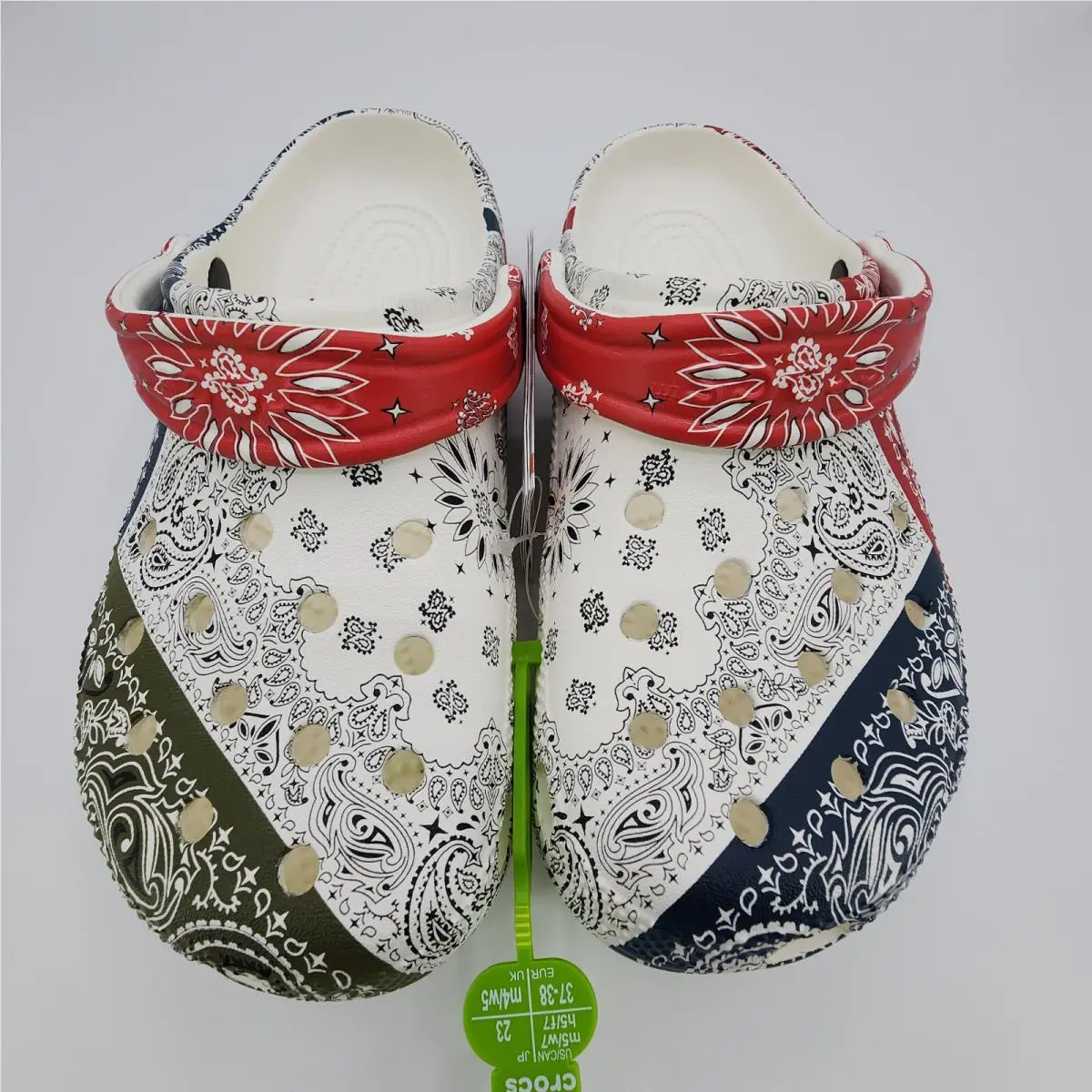 Crocs shoes - Crocs Classic Clog - Classic Clog - 206871 - Multicolor (UPC: 196265135301) 3