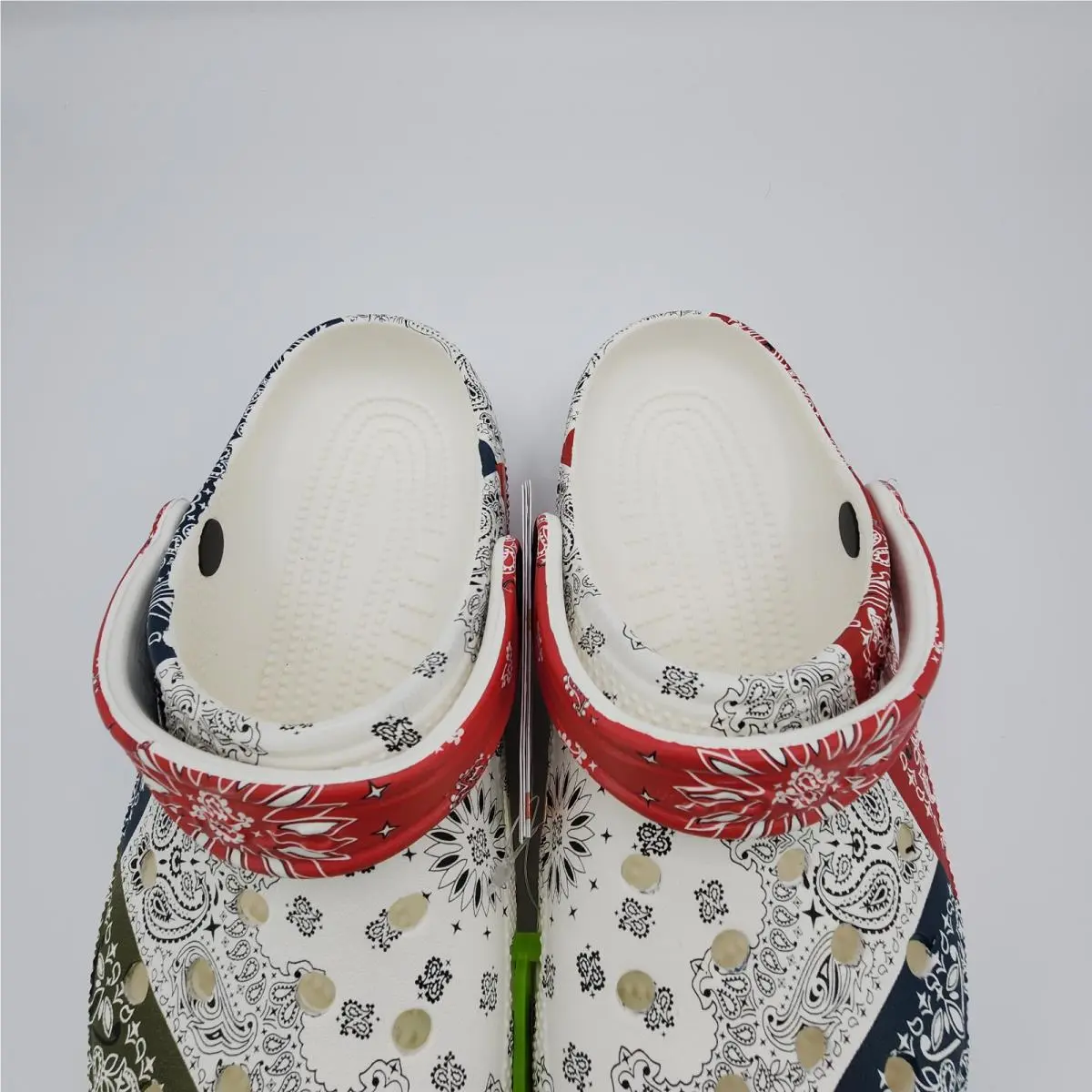 Crocs shoes - Crocs Classic Clog - Classic Clog - 206871 - Multicolor (UPC: 196265135301) 5