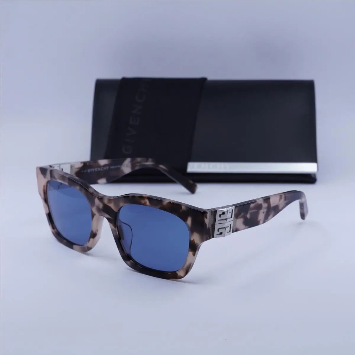 GV40072I 55V Coloured Havana/blue 54-21-135 Sunglasses by Givenchy