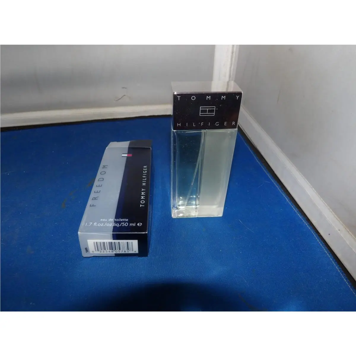 Freedom 1.7oz Men`s Eau de Toilette by Tommy Hilfiger