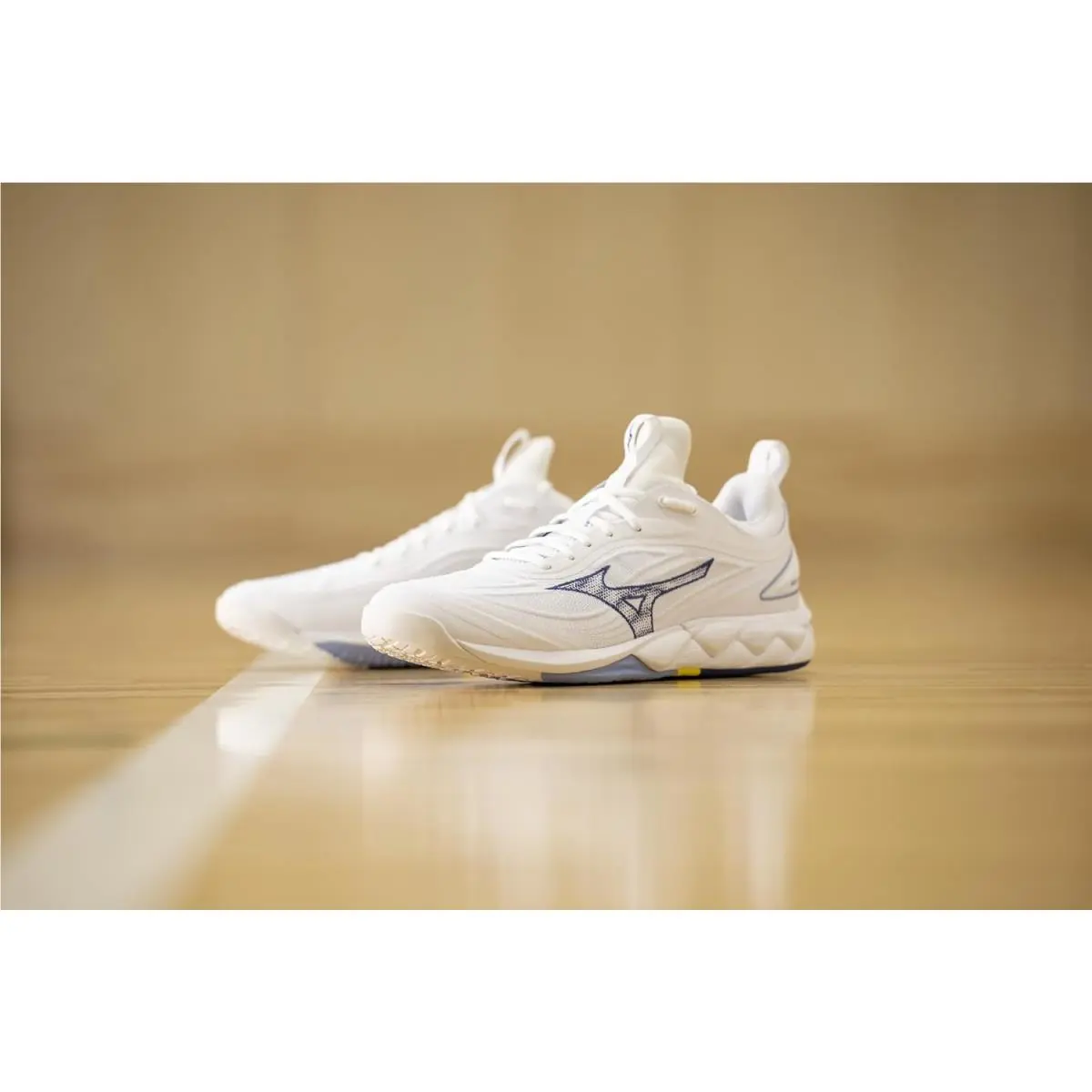 Mizuno shoes - White/Pink 17