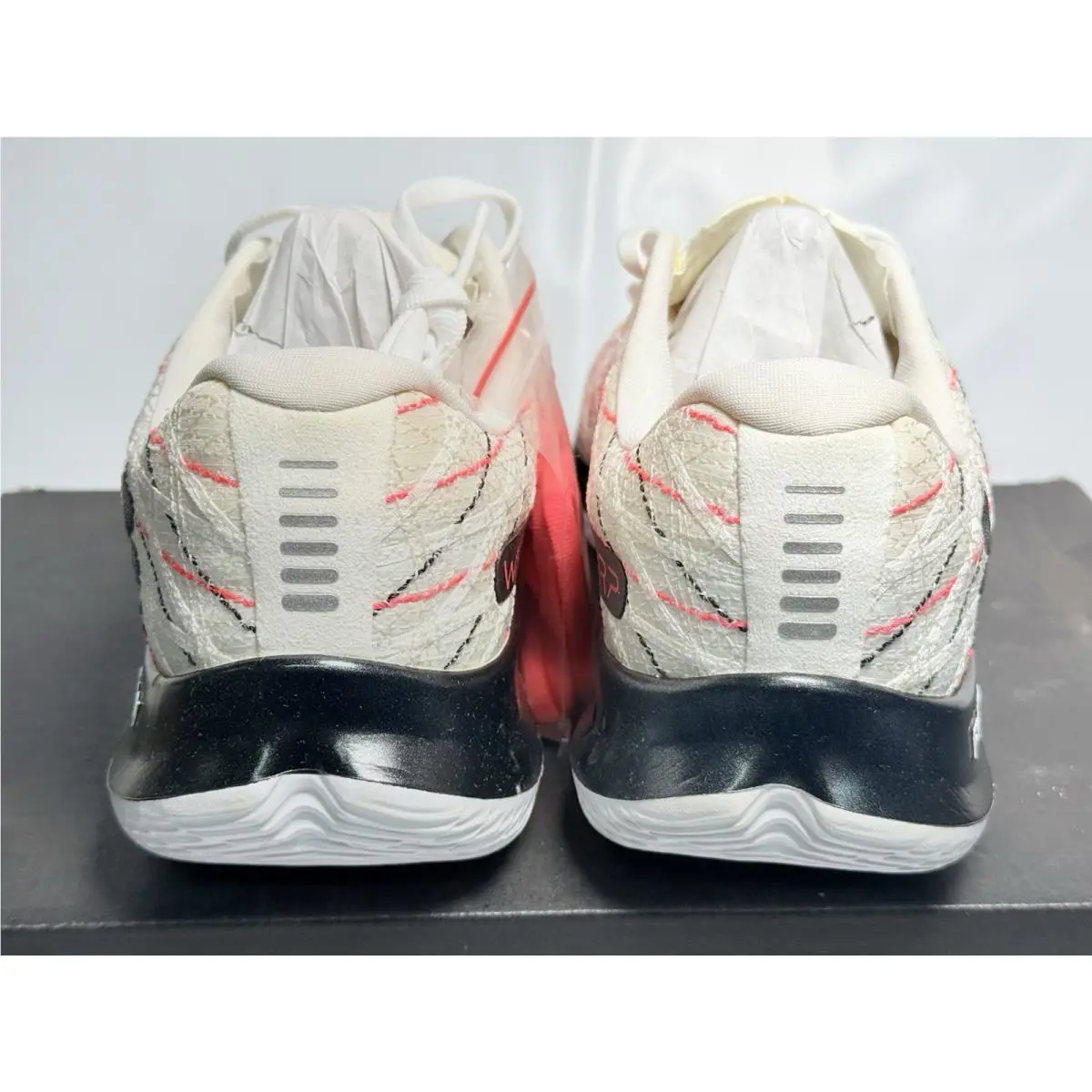 Under Armour shoes - Flow Velociti Wind - Flow Velociti Wind - 3023545-102 - White 4