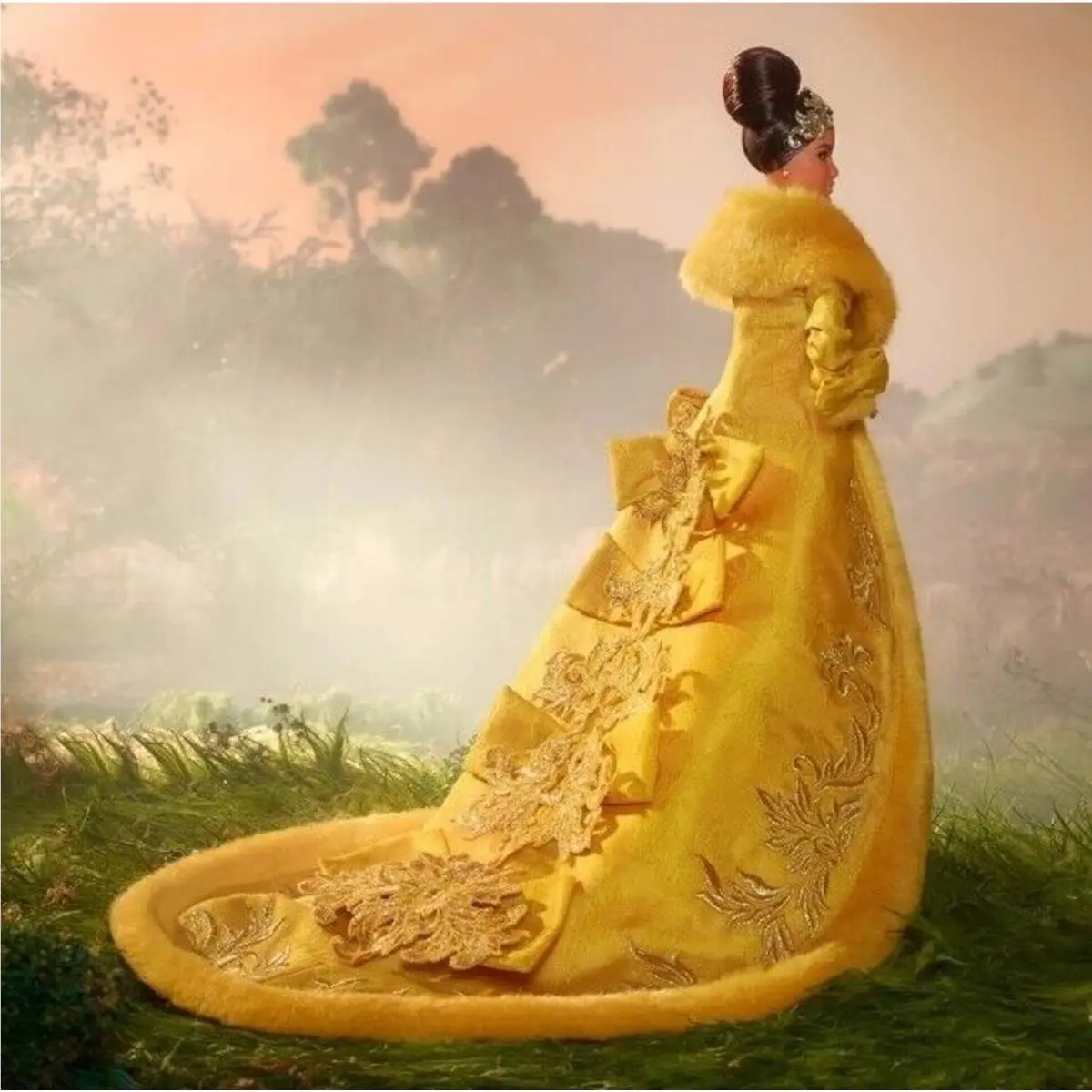 2022 Platinum Label Guo Pei Barbie Doll Wearing Golden-yellow Gown- IN Hand