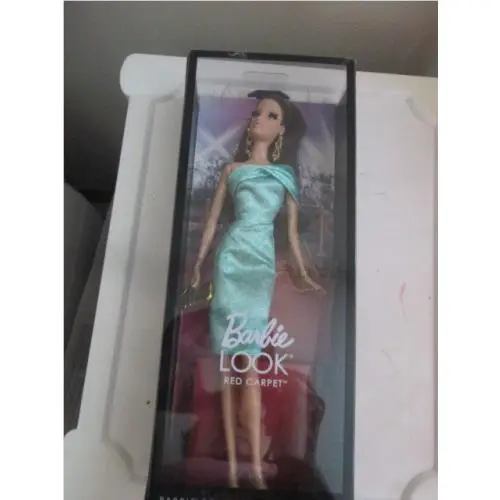 Barbie Vintage 2013 The Barbie Look Red Carpet Collector Black Label BCP88