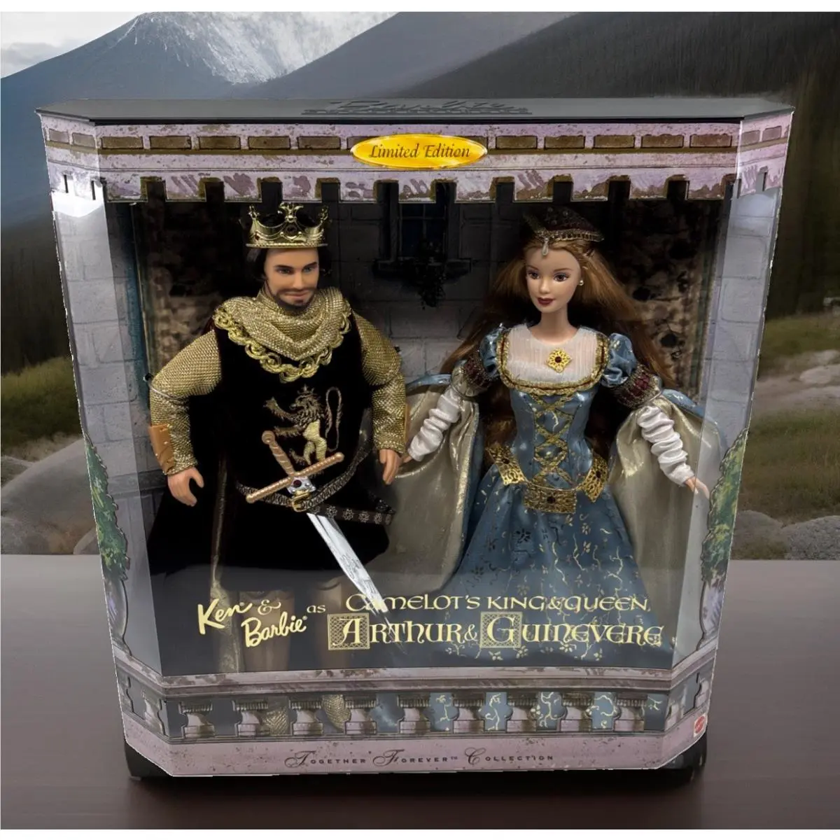 1999 Ken and Barbie as Camelot`s King Arthur Queen Guinevere Mattel 23880